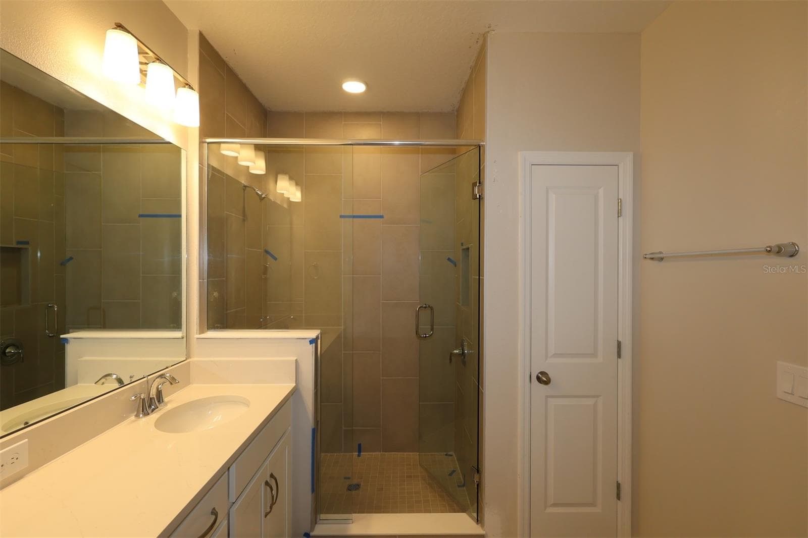 Single Family Residence at 1306 TWELVE OAKS RD, ST CLOUD, photo 23 of 32