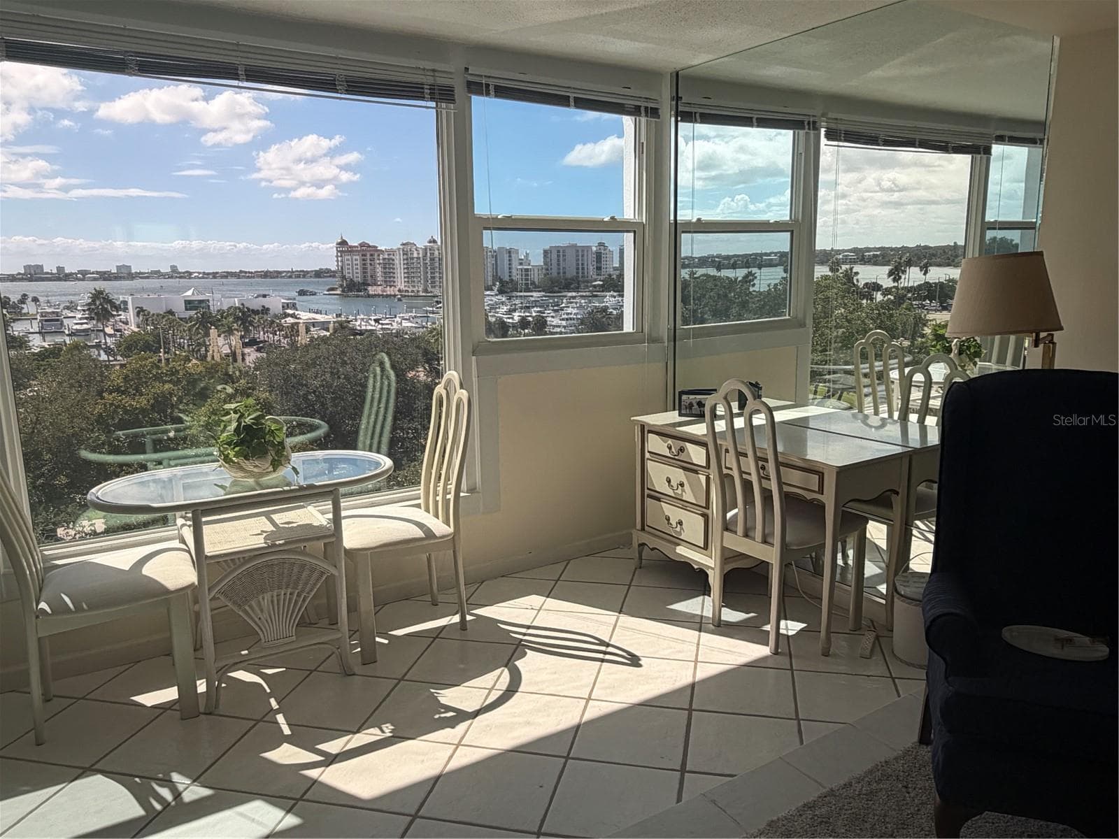 Condominium at 33 S GULFSTREAM AVE #702, SARASOTA, photo 11 of 43