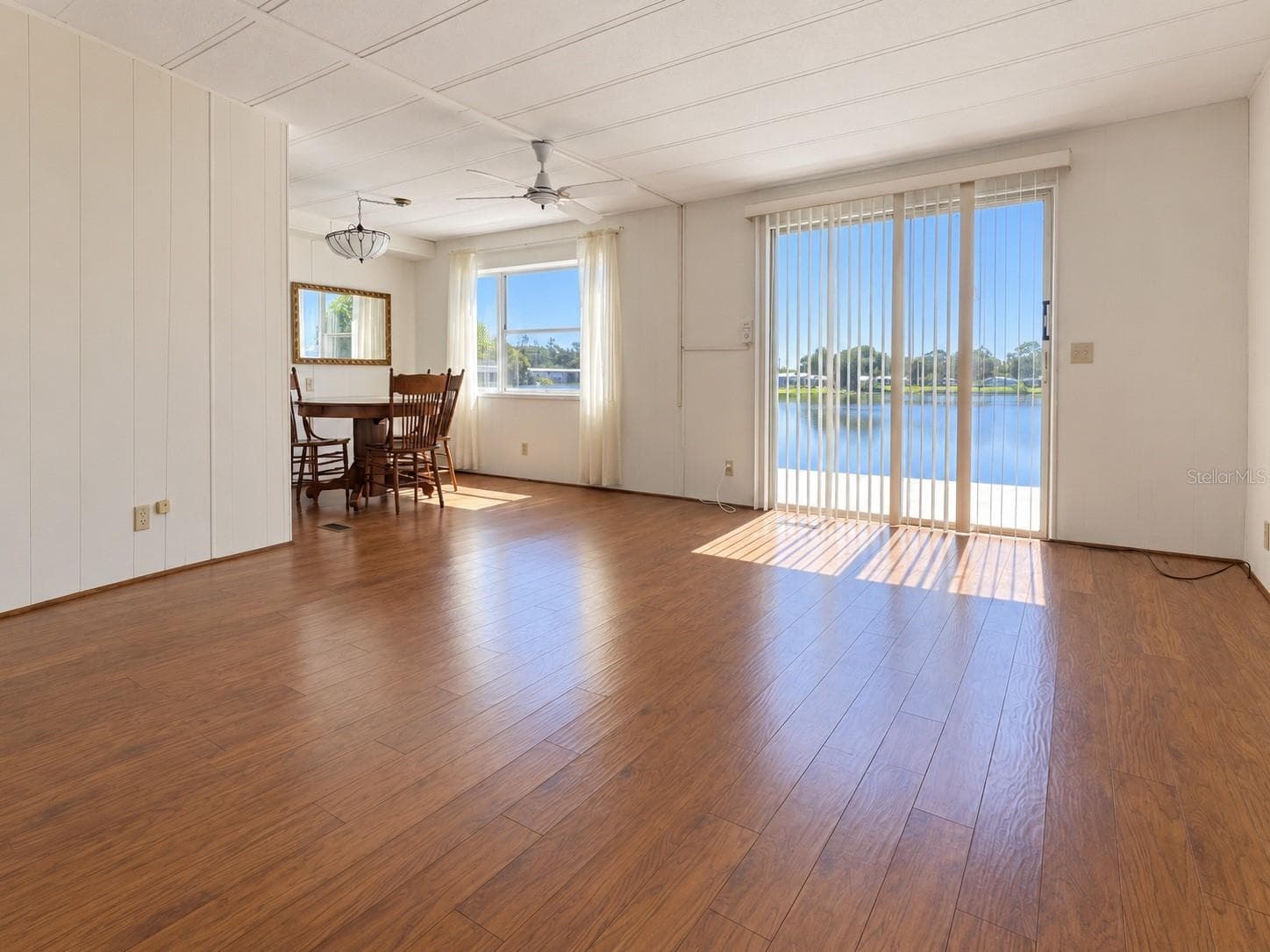 Living Room (as is) - 808 53RD AVE E #35, BRADENTON