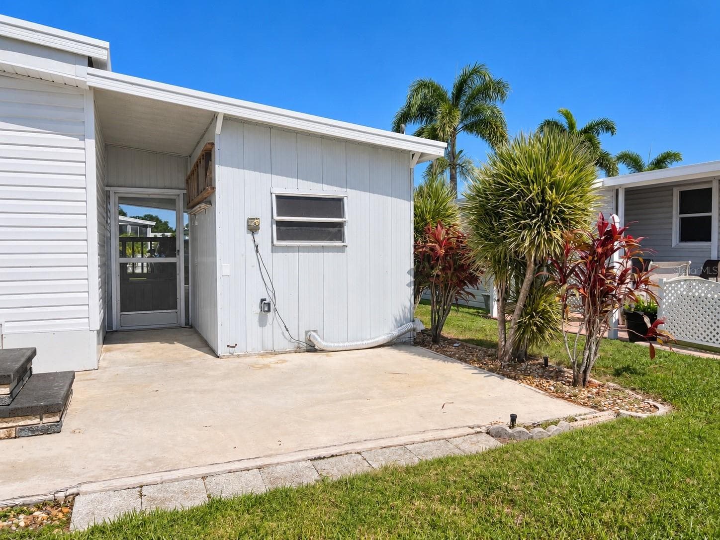 As is lower patio - 808 53RD AVE E #35, BRADENTON