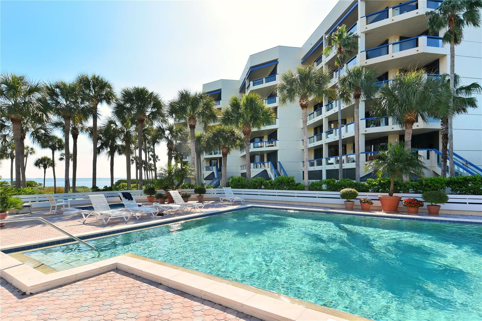 Pool - 2110 HARBOURSIDE DR #523, LONGBOAT KEY