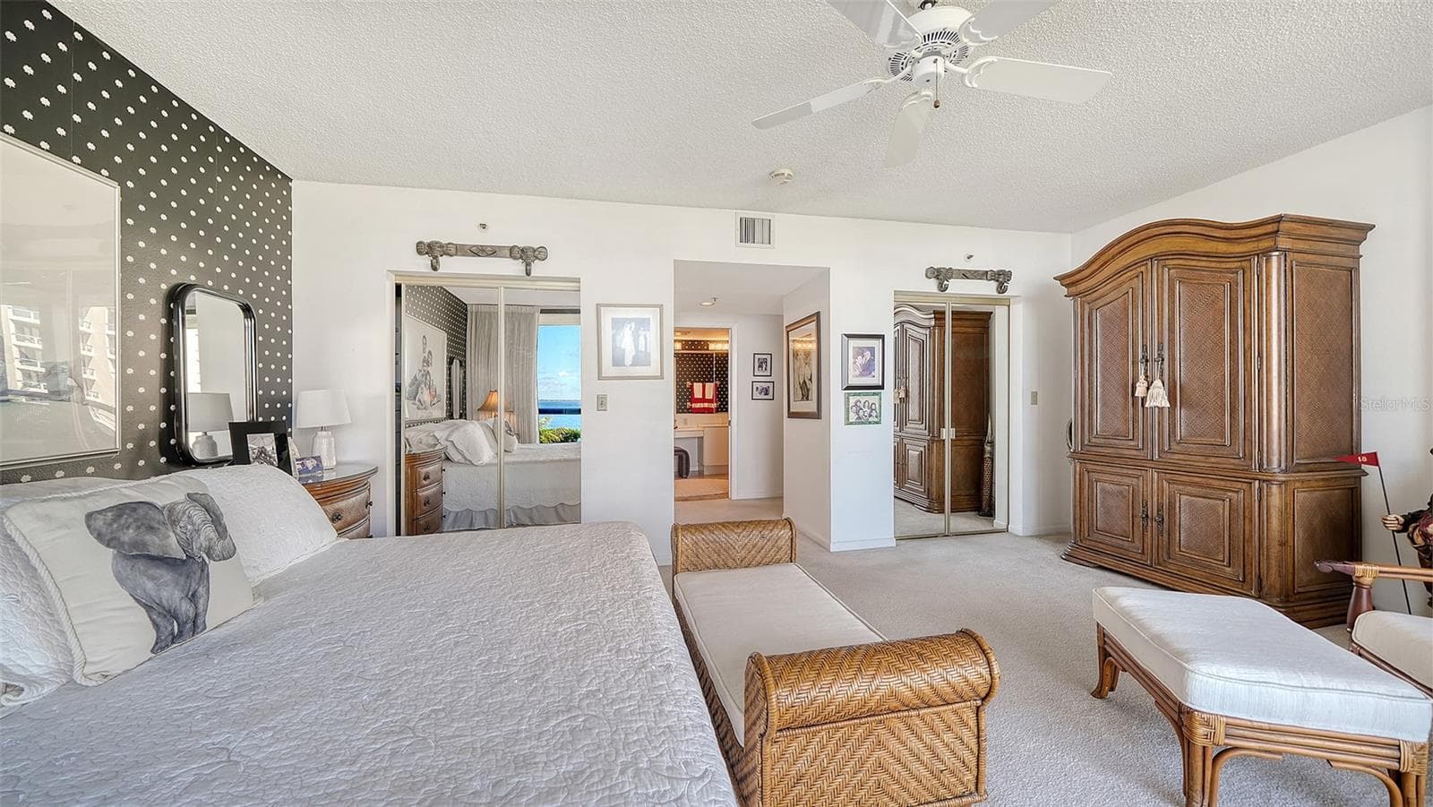 Condominium at 2110 HARBOURSIDE DR #523, LONGBOAT KEY, photo 21 of 62