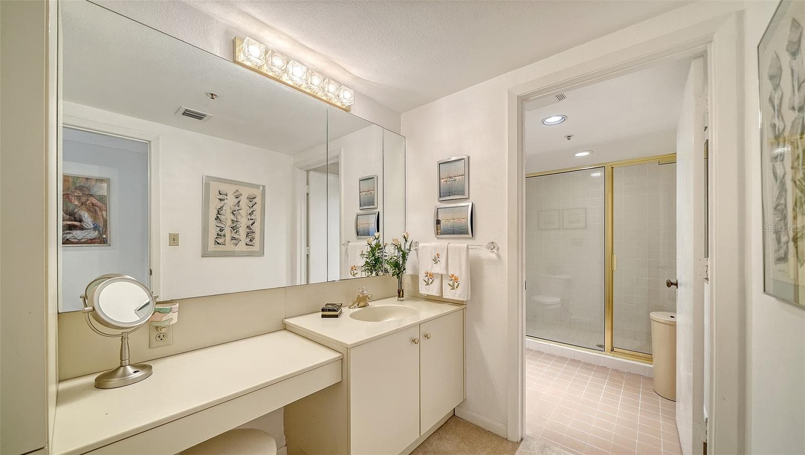 Condominium at 2110 HARBOURSIDE DR #523, LONGBOAT KEY, photo 26 of 62