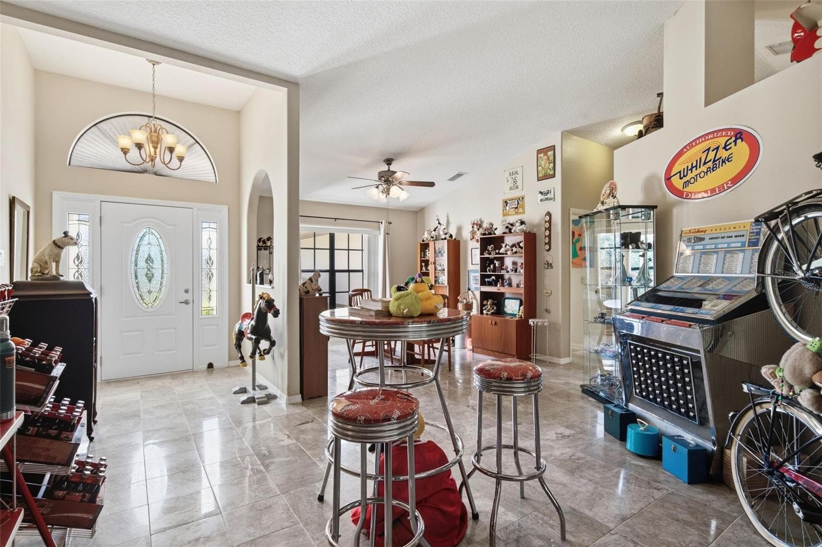 Single Family Residence at 3355 W BIRDS NEST DR, BEVERLY HILLS, photo 13 of 61