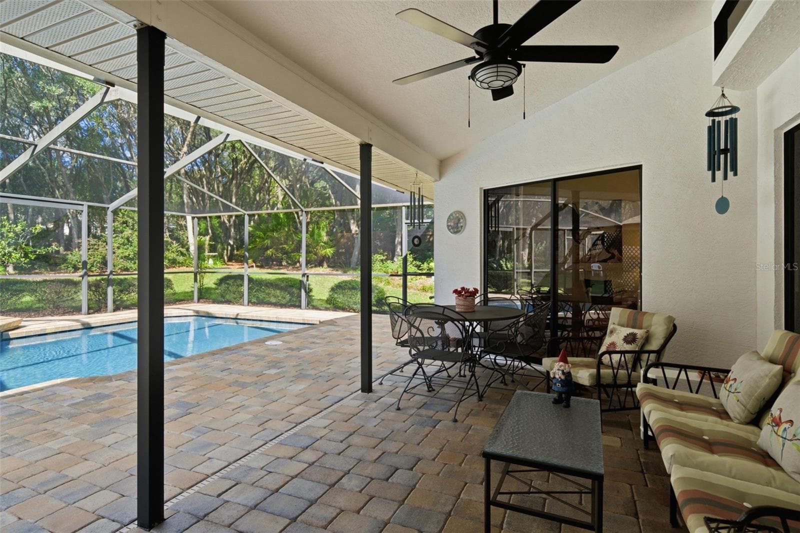 Single Family Residence at 3355 W BIRDS NEST DR, BEVERLY HILLS, photo 25 of 61