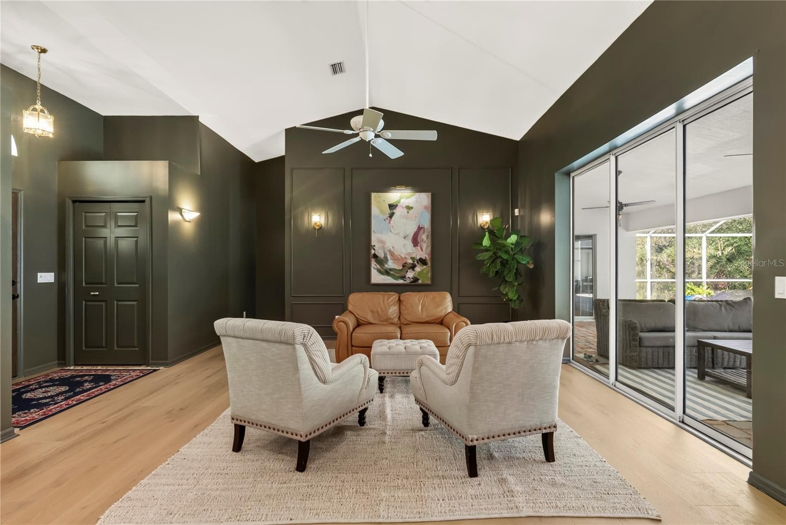 Living Room Reverse - 3815 W BRAZILNUT RD, BEVERLY HILLS