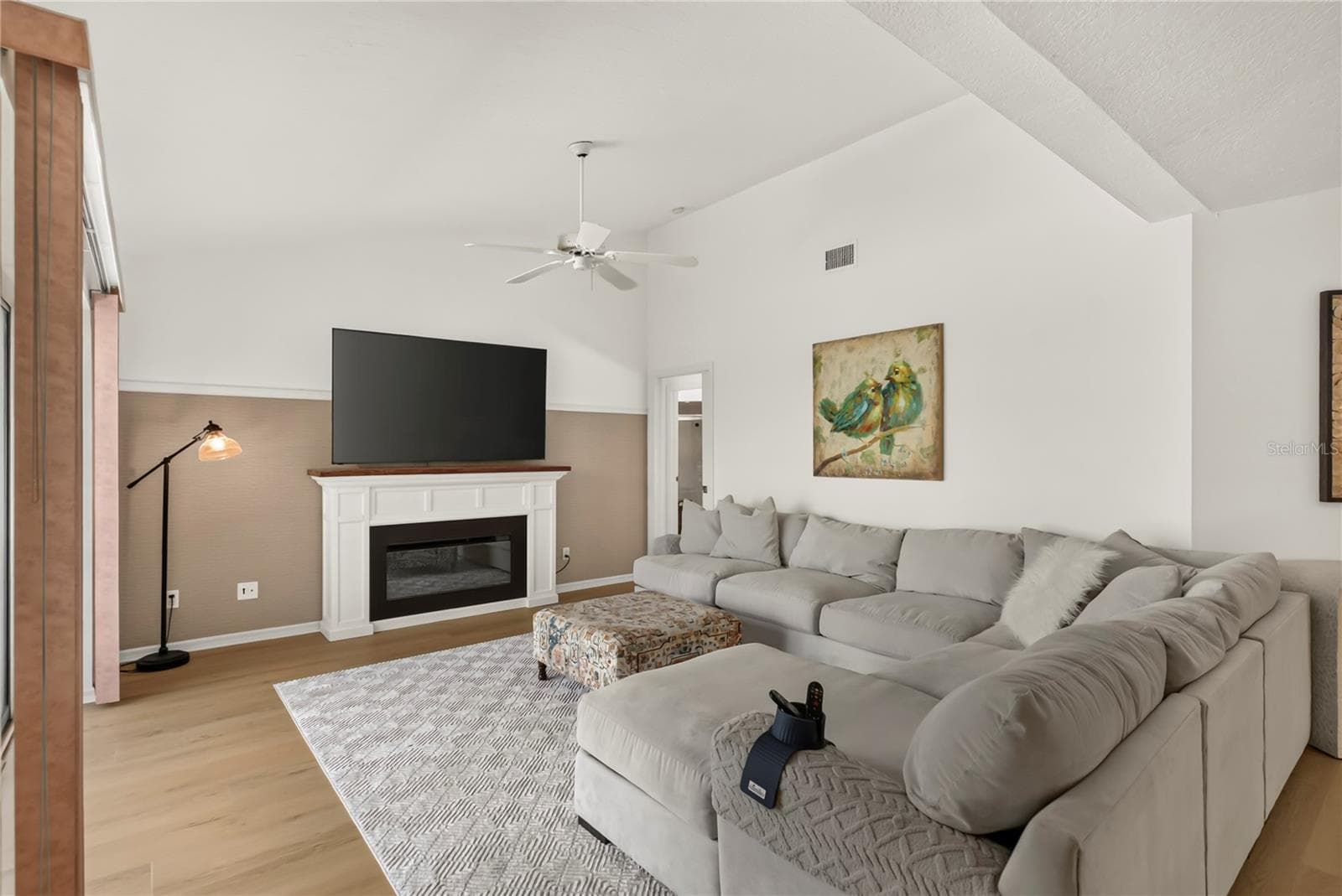 Family 2 - 3815 W BRAZILNUT RD, BEVERLY HILLS