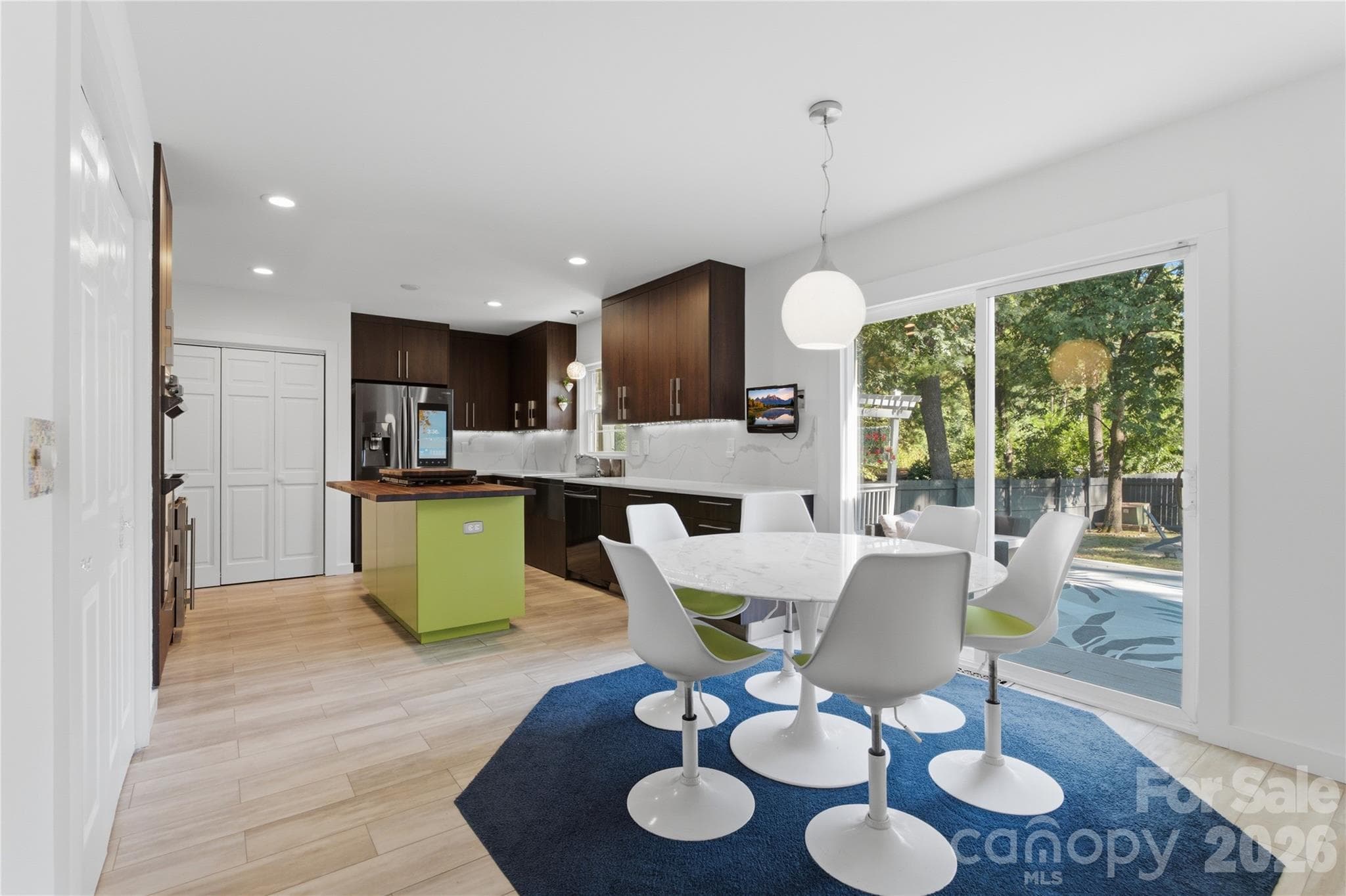 Single Family Residence at 1200 Charter Place, Charlotte, photo 13 of 48