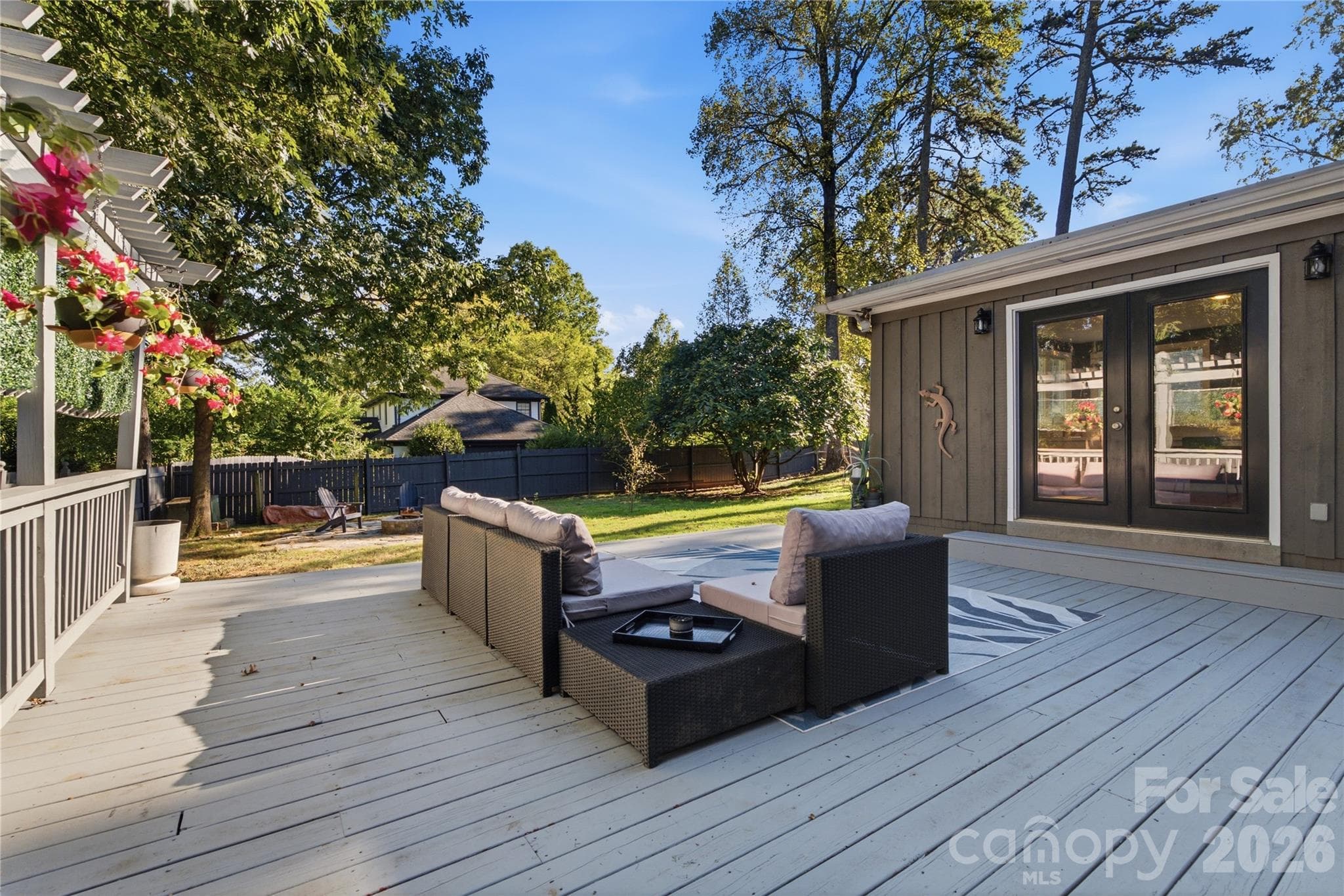 Single Family Residence at 1200 Charter Place, Charlotte, photo 43 of 48