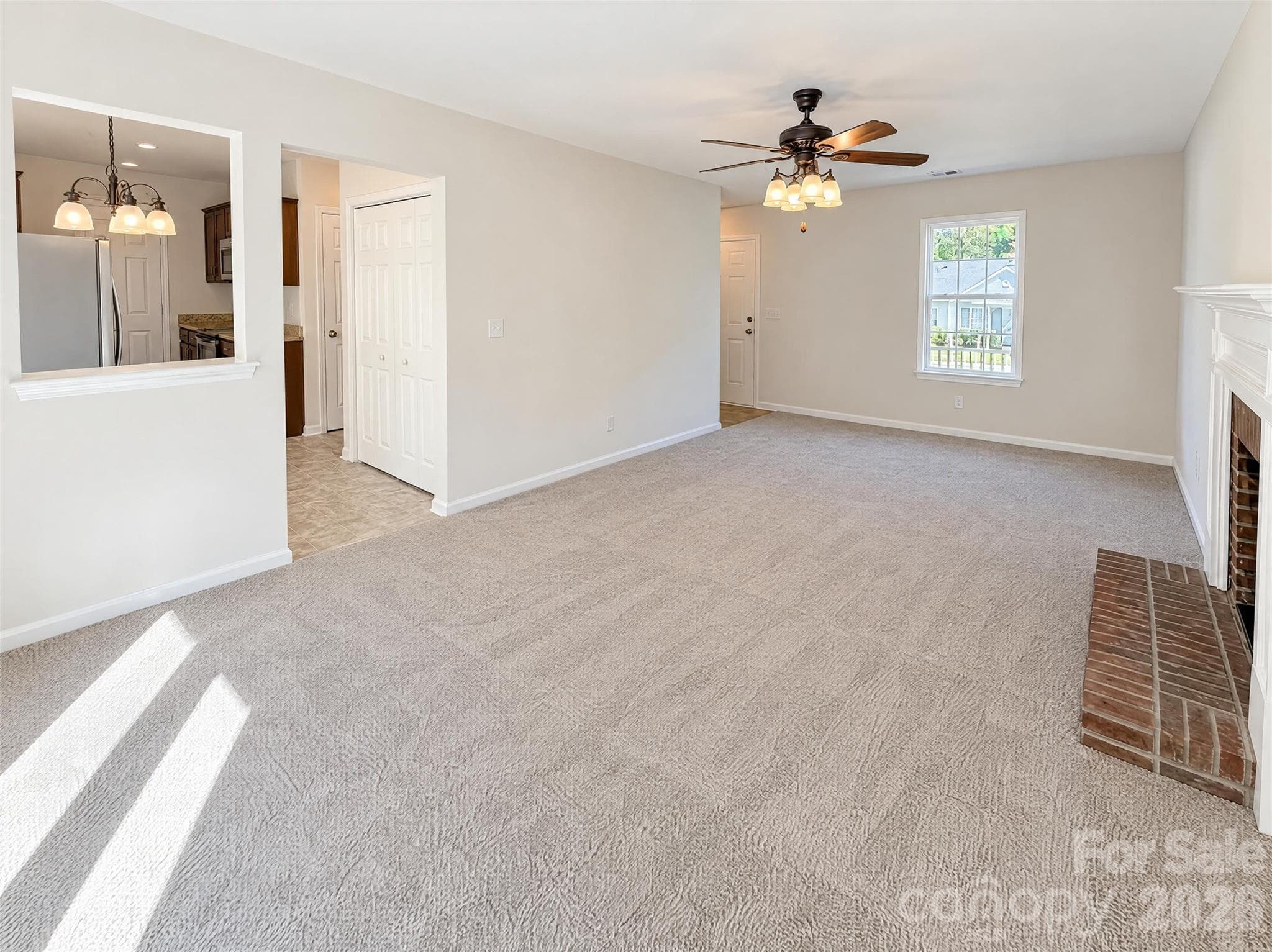 Single Family Residence at 2424 Sloan Drive, Charlotte, photo 10 of 23