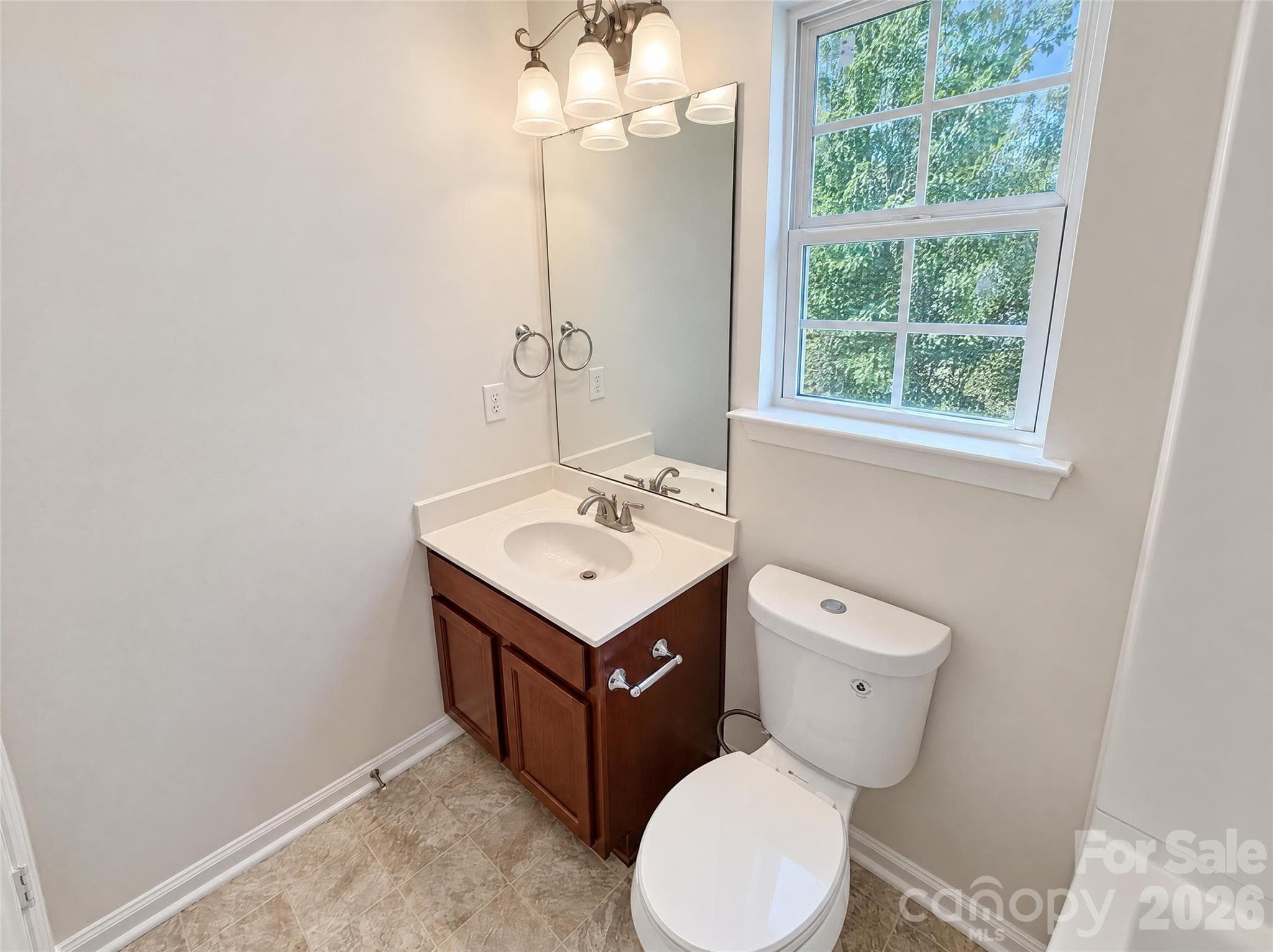 Single Family Residence at 2424 Sloan Drive, Charlotte, photo 19 of 23