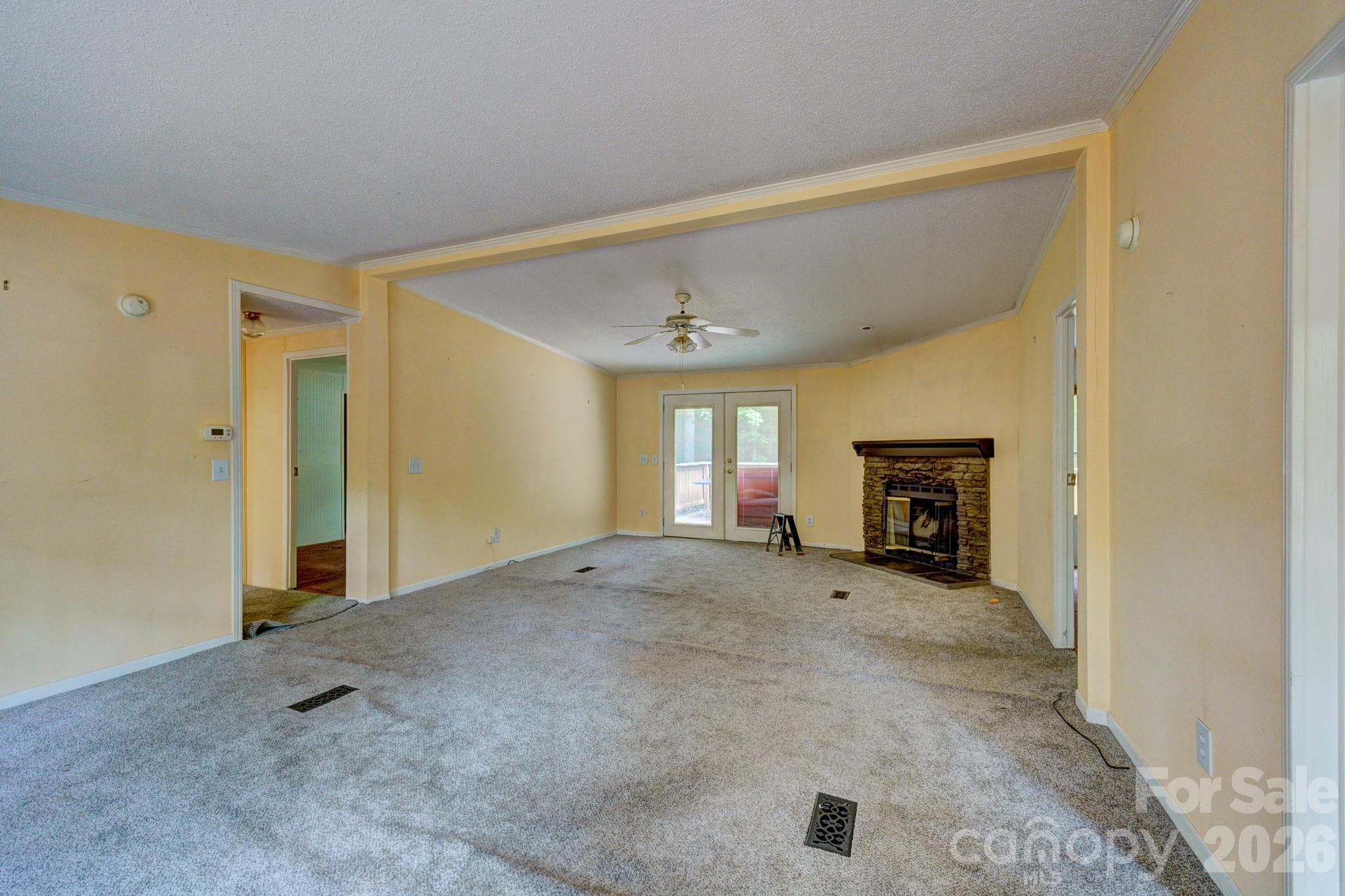 Single Family Residence at 1290 Forest Ridge Drive, Bessemer City, photo 4 of 15