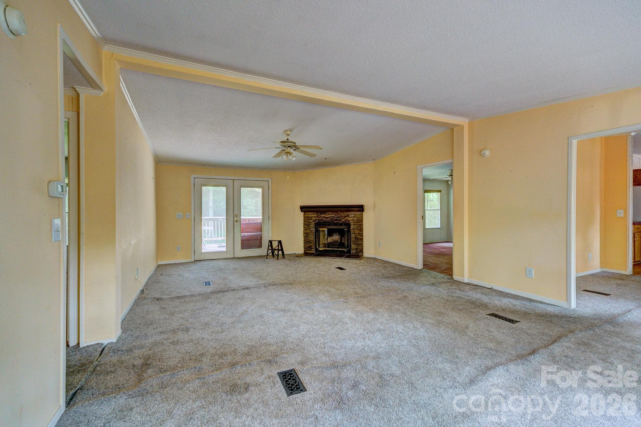 Single Family Residence at 1290 Forest Ridge Drive, Bessemer City, photo 5 of 15