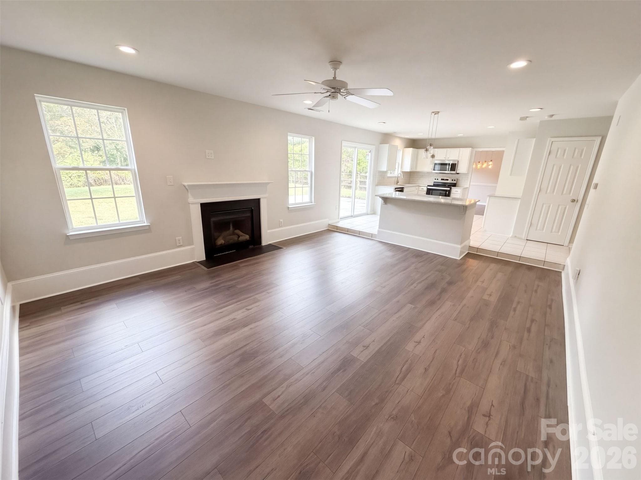 Single Family Residence at 815 Southridge Drive, Monroe, photo 8 of 27
