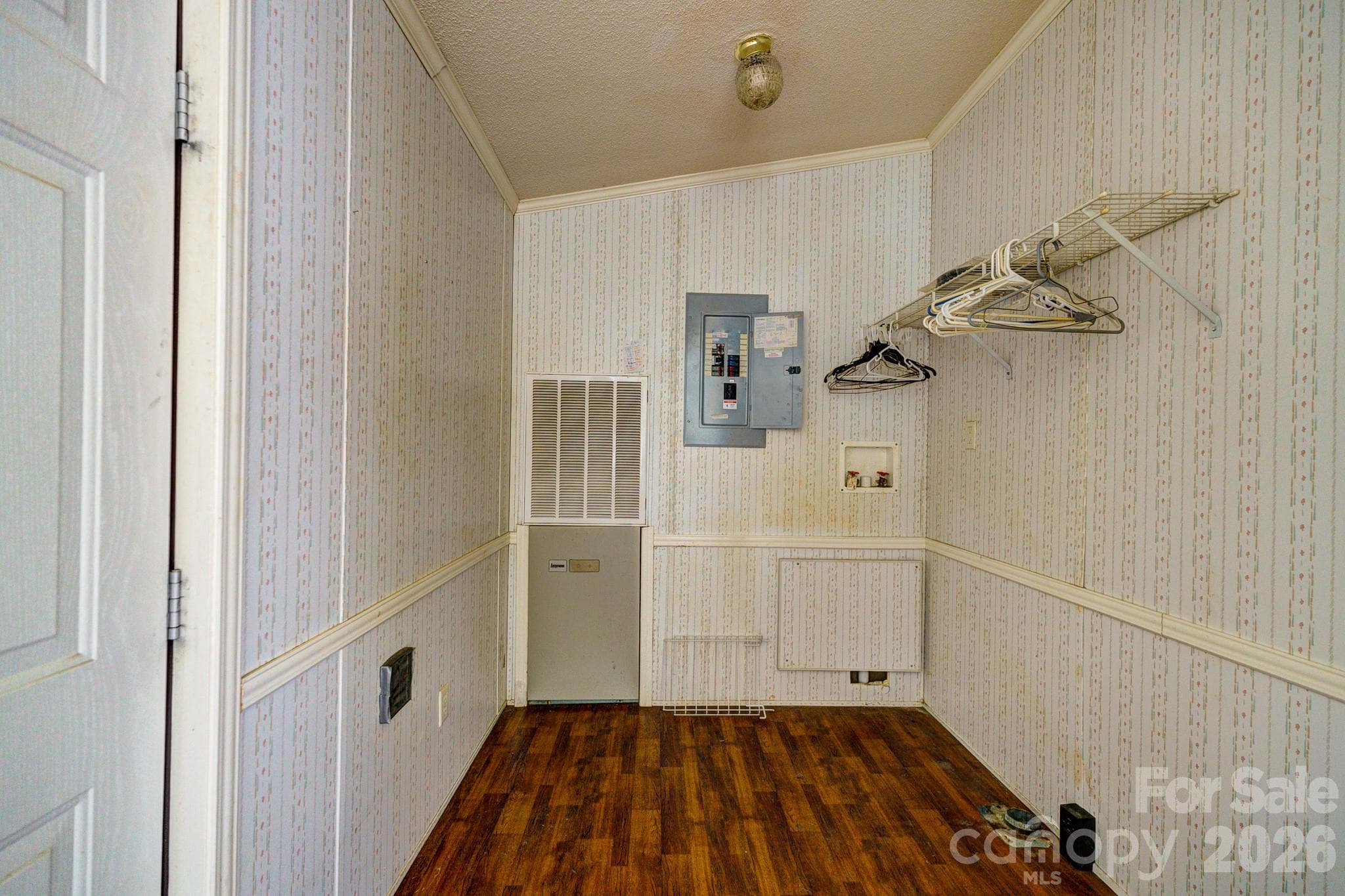 Single Family Residence at 171 Aderholdt Road, Bessemer City, photo 12 of 12