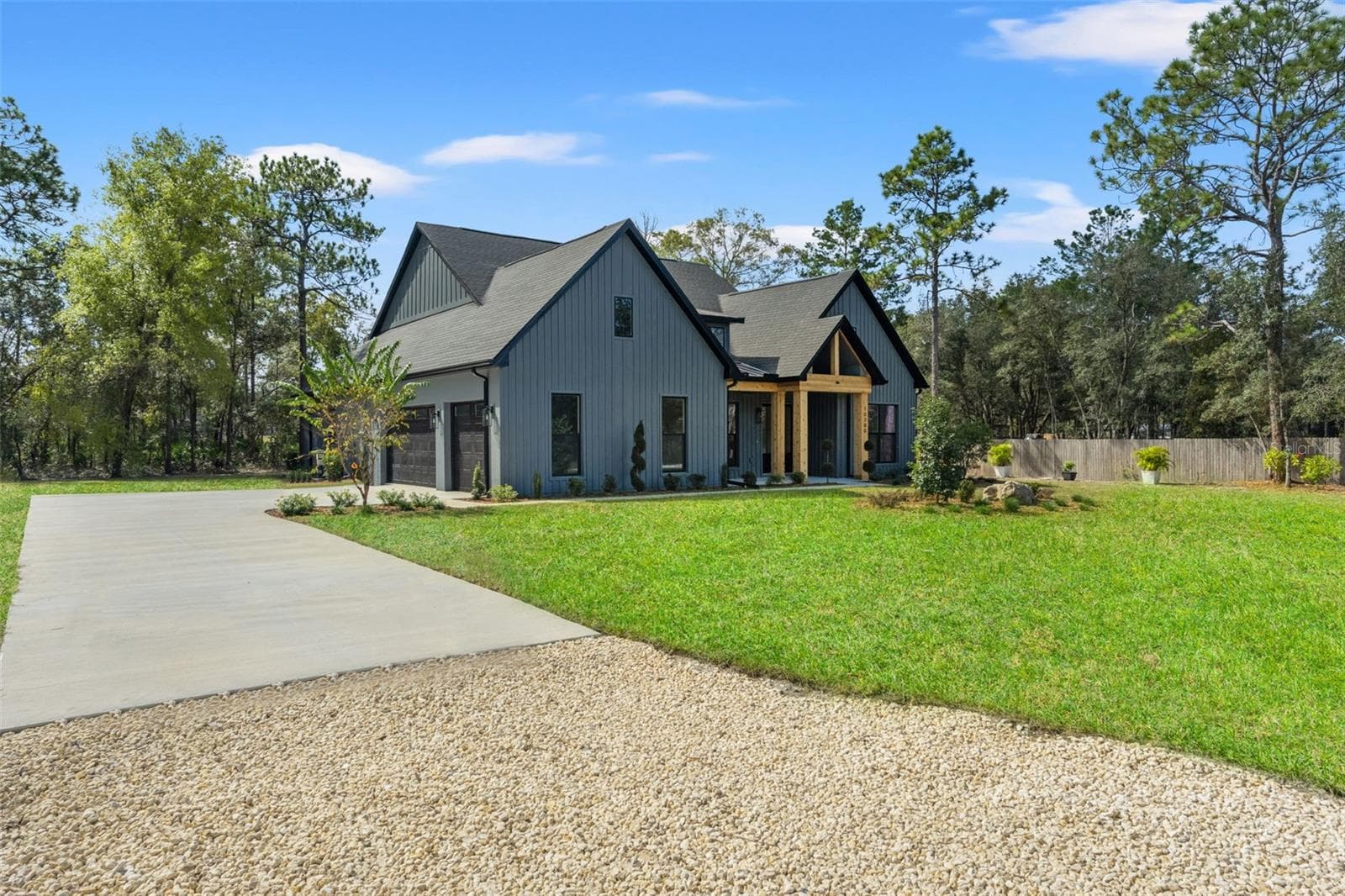 Single Family Residence at 10380 YELLOWSTONE, WEEKI WACHEE, photo 3 of 48