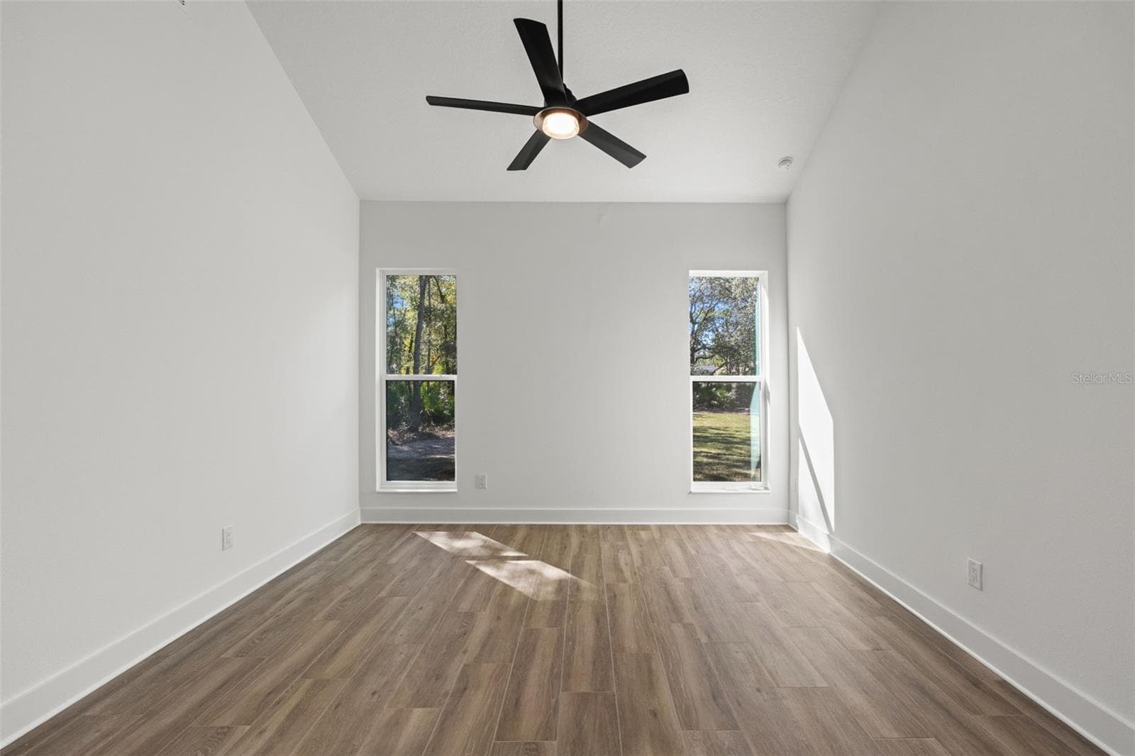 Single Family Residence at 10380 YELLOWSTONE, WEEKI WACHEE, photo 38 of 48