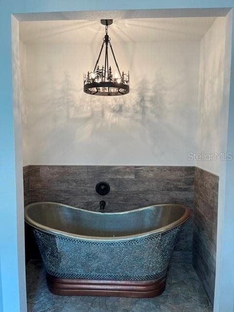 Unit 2 bathtub - 31026 NOCATEE TRL, SORRENTO