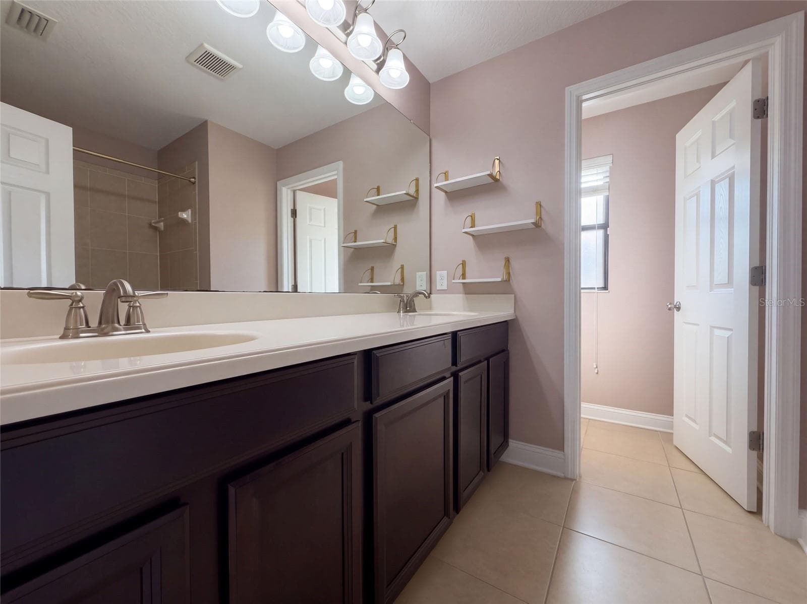 Single Family Residence at 12424 BELCROFT DR, RIVERVIEW, photo 19 of 34