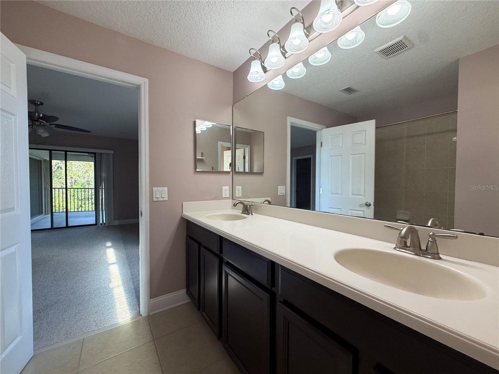 Single Family Residence at 12424 BELCROFT DR, RIVERVIEW, photo 20 of 34