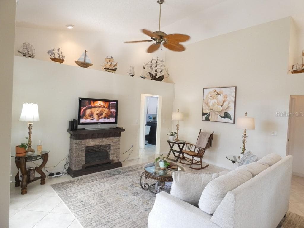 Single Family Residence at 7655 VIENNA LN, PORT RICHEY, photo 12 of 44