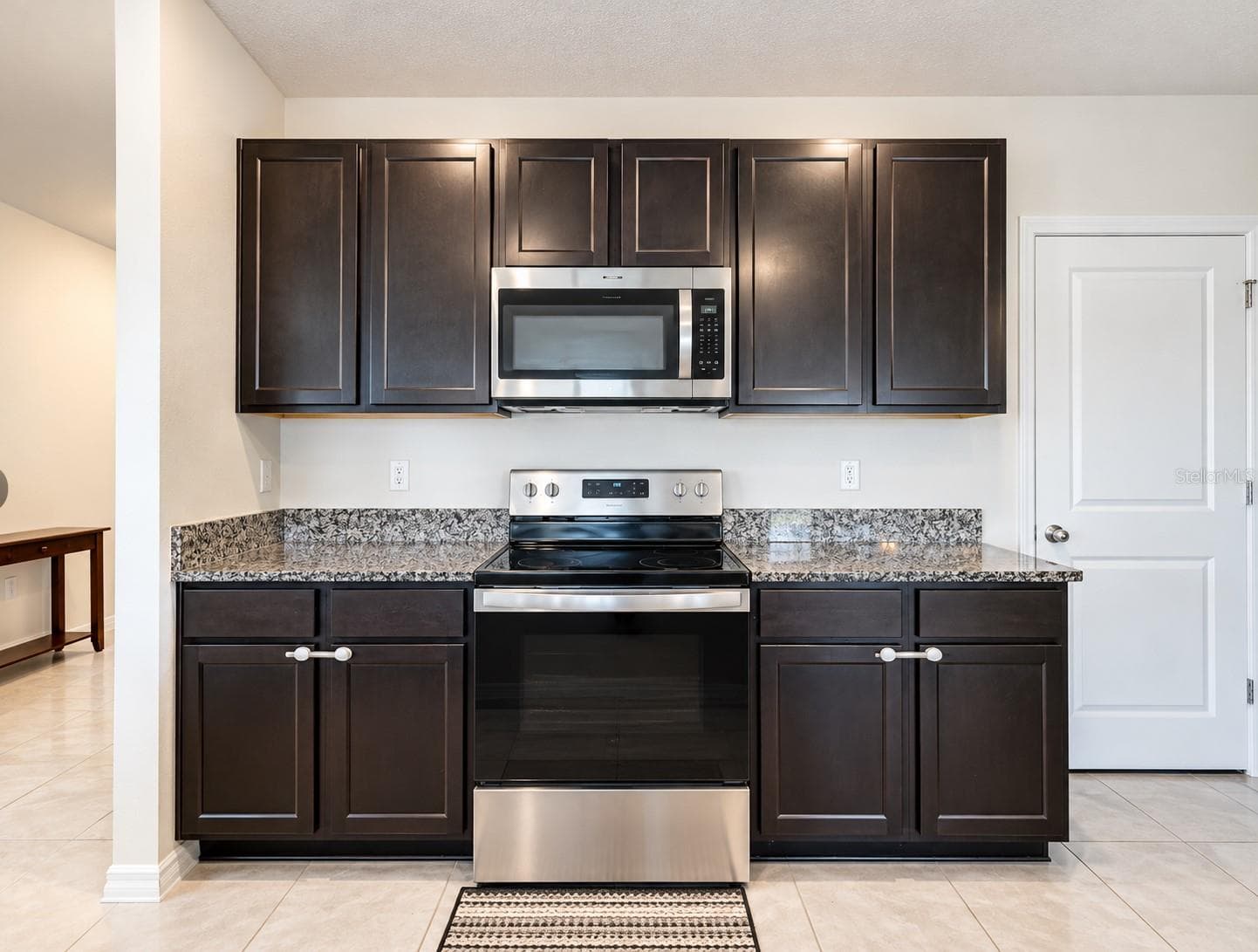 Single Family Residence at 10940 TRAILING VINE DRIVE, TAMPA, photo 4 of 19