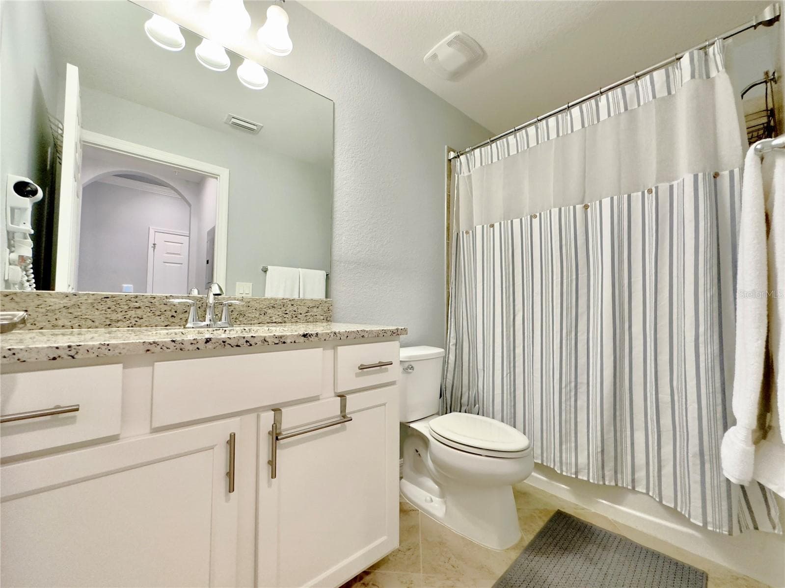 Condominium at 14091 HERITAGE LANDING BLVD #127, PUNTA GORDA, photo 19 of 63