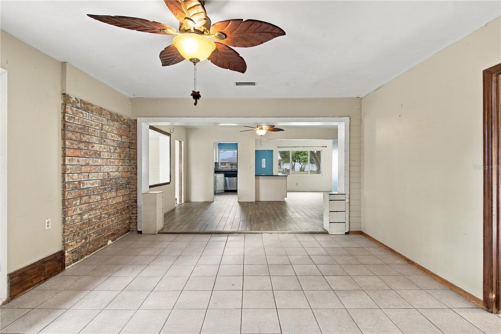 Single Family Residence at 1519 RIDGE AVE, HOLLY HILL, photo 24 of 47