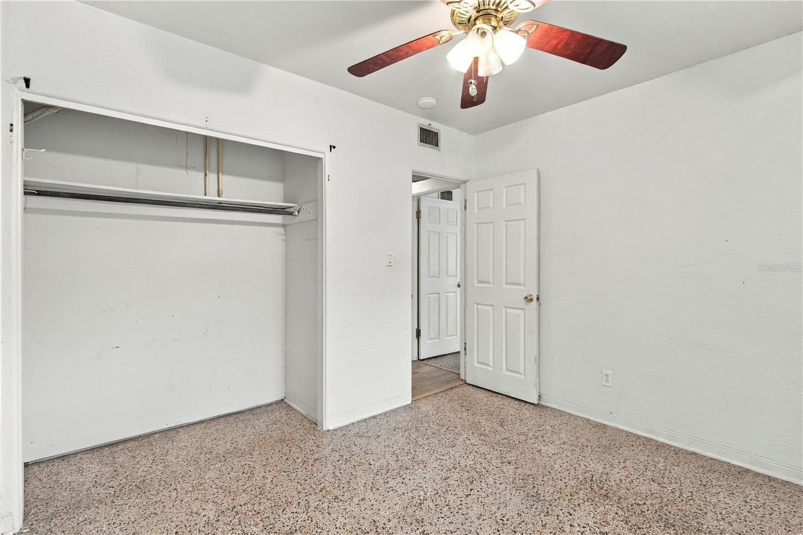 Single Family Residence at 1519 RIDGE AVE, HOLLY HILL, photo 35 of 47