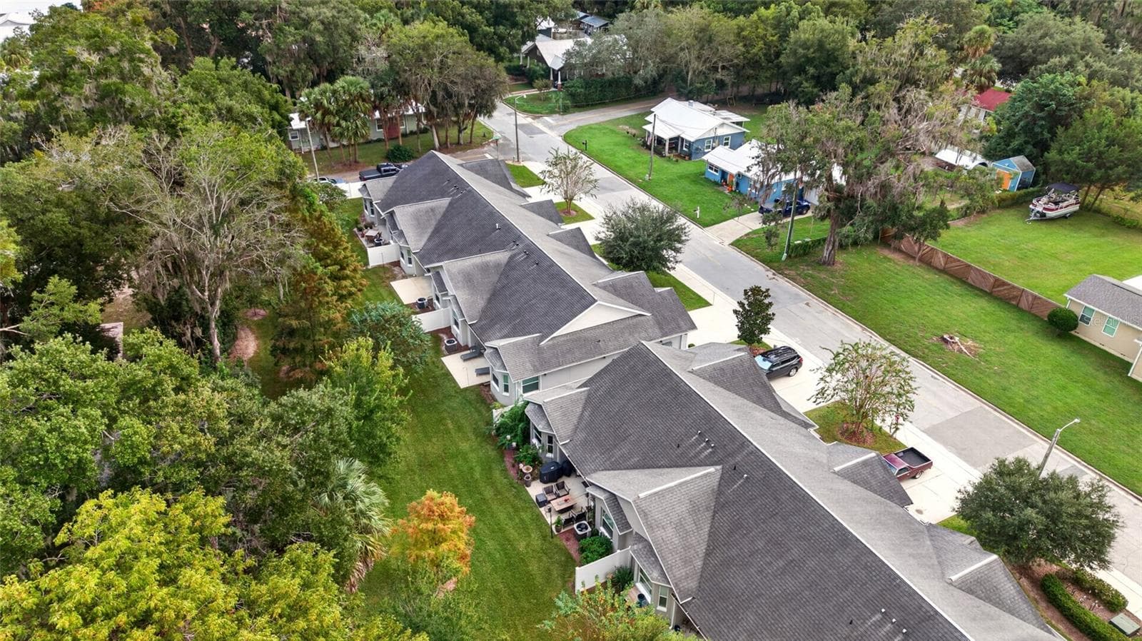 Condominium at 417 SE 10TH ST, OCALA, photo 25 of 27