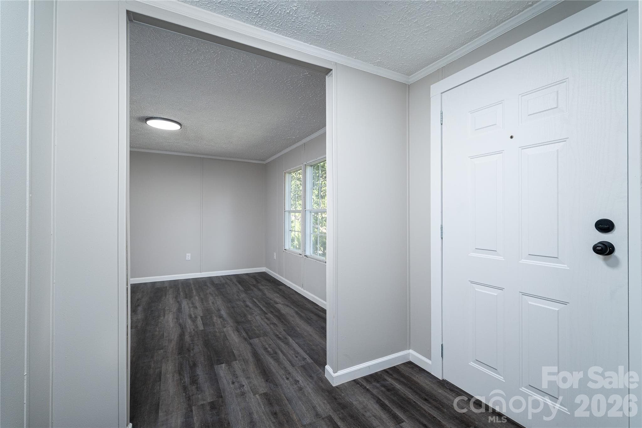 Flex room or Dining Room off of Foyer and connects to Kitchen - 5047 Longbow Pointe, Kings Mountain