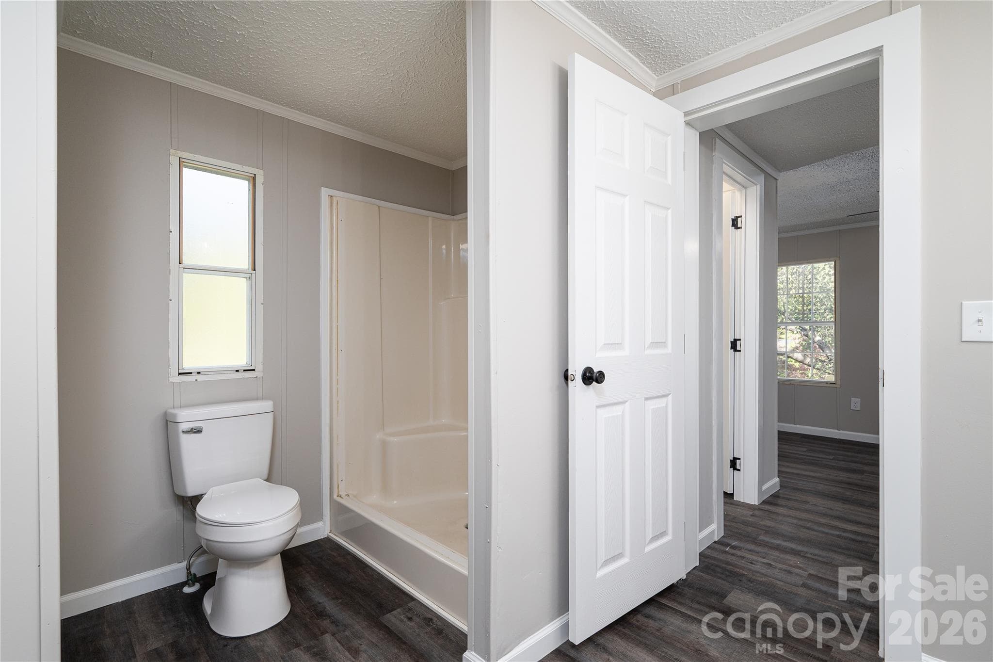 Primary shower - 5047 Longbow Pointe, Kings Mountain