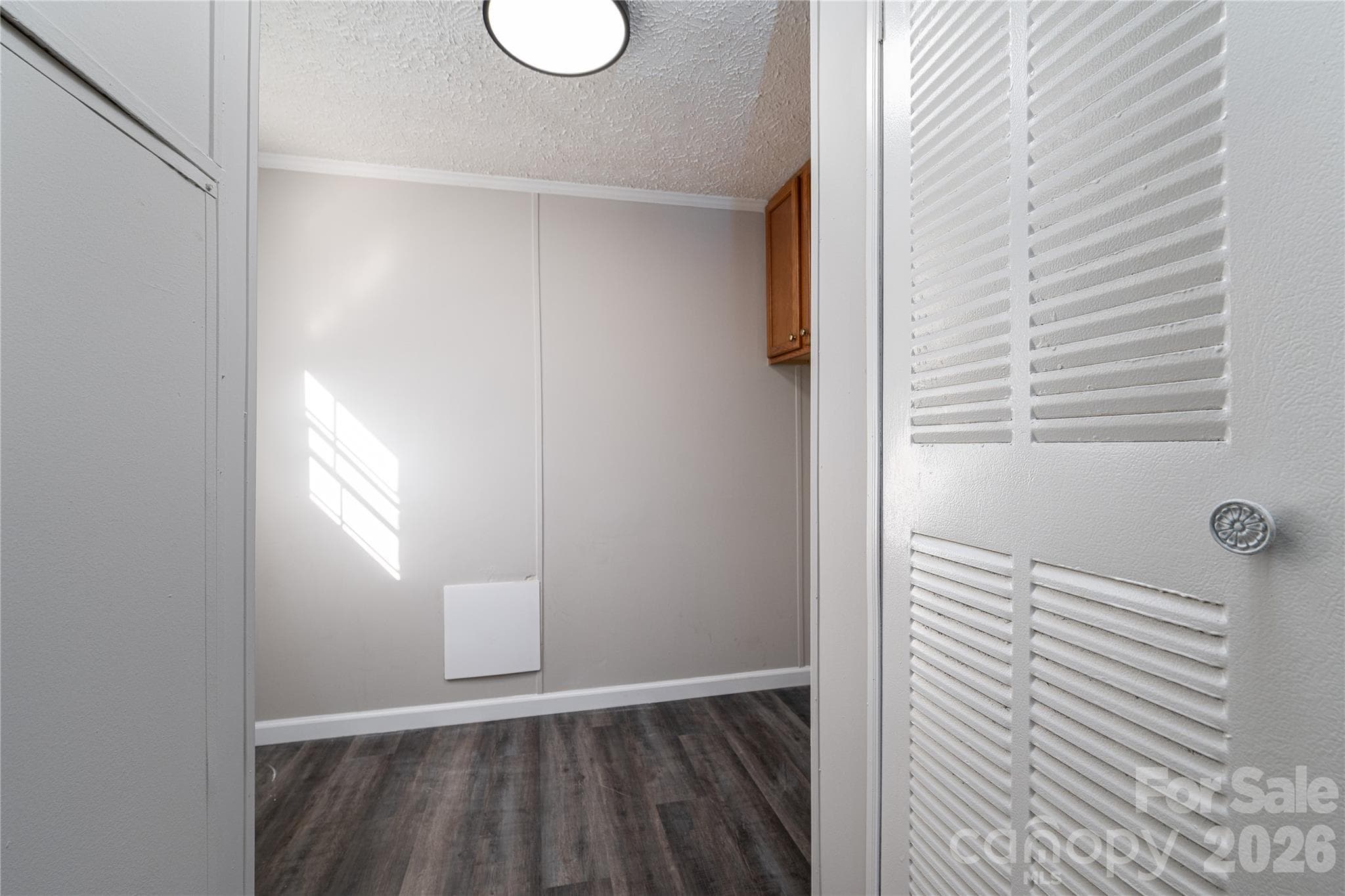 Laundry Room - 5047 Longbow Pointe, Kings Mountain