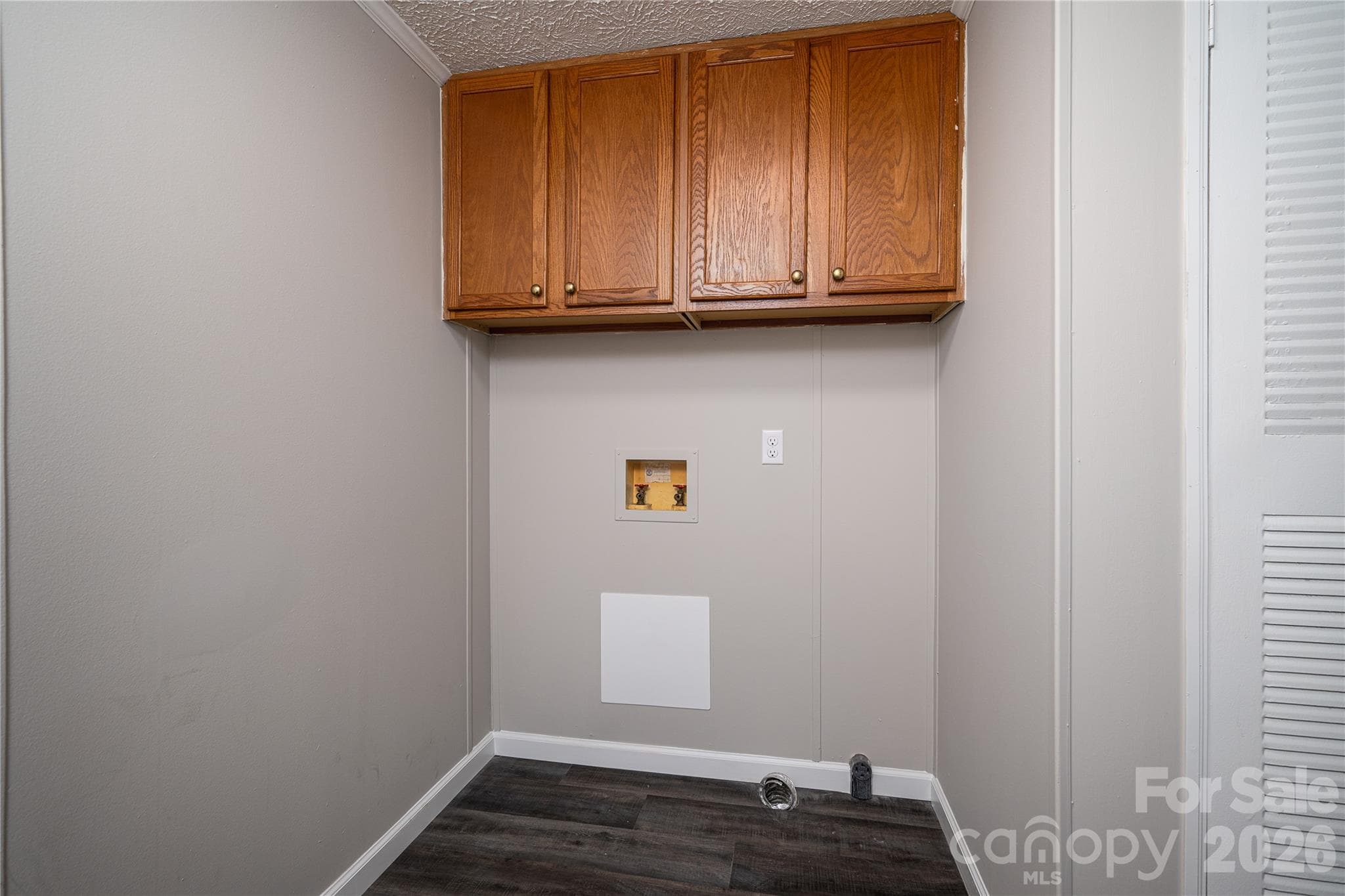 Laundry Room - 5047 Longbow Pointe, Kings Mountain