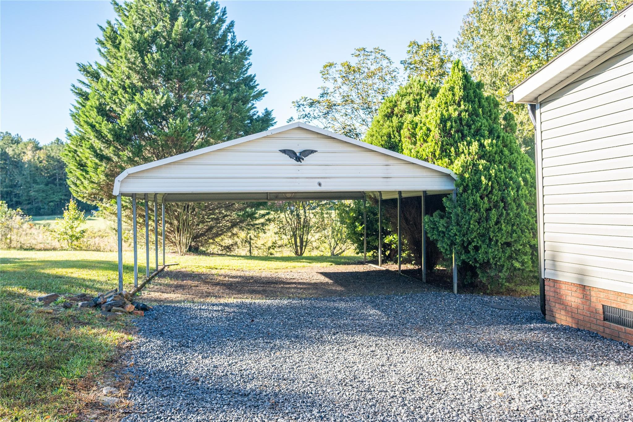 Carport for two cars - 5047 Longbow Pointe, Kings Mountain