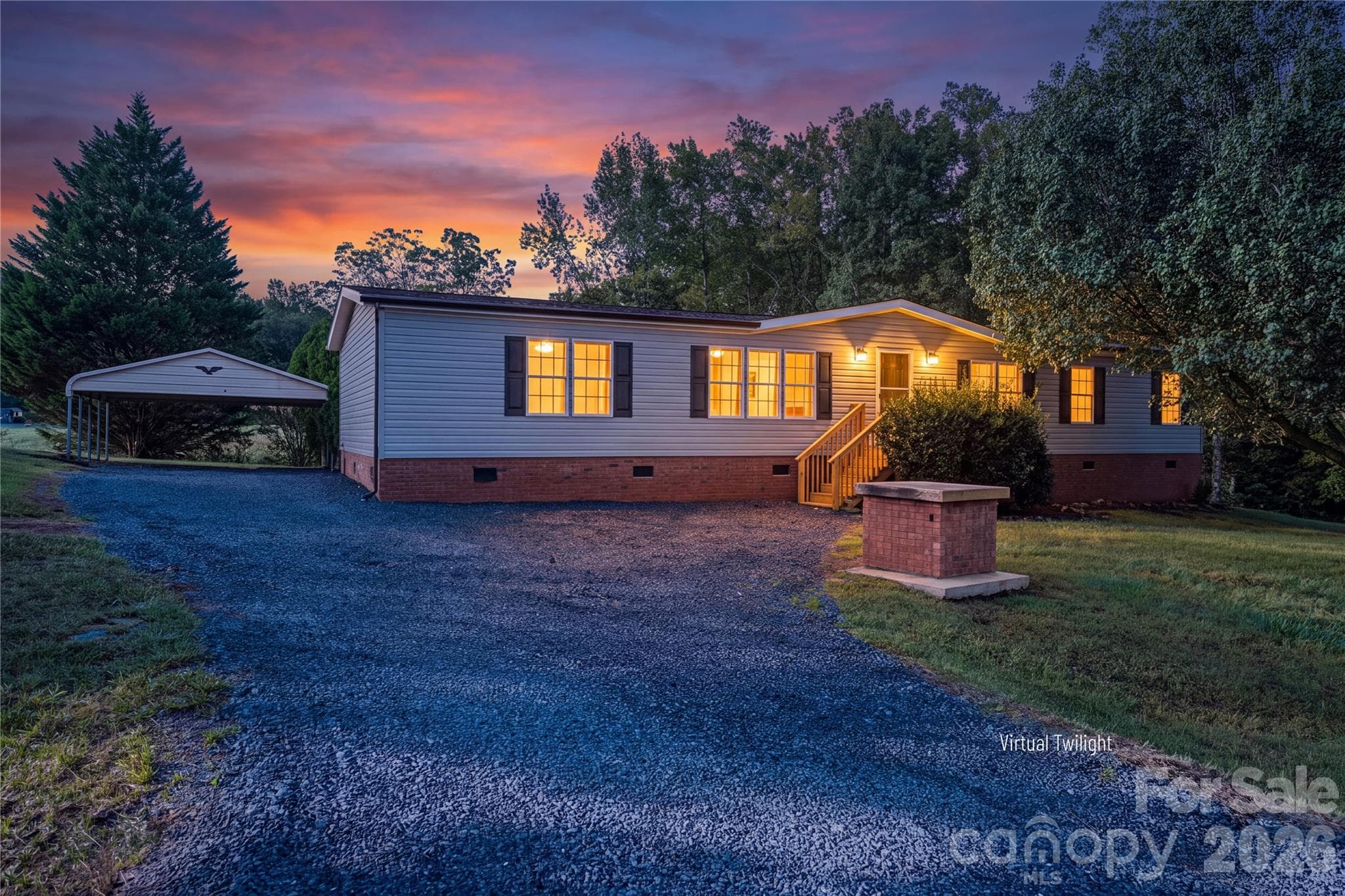Single Family Residence at 5047 Longbow Pointe, Kings Mountain, photo 36 of 46