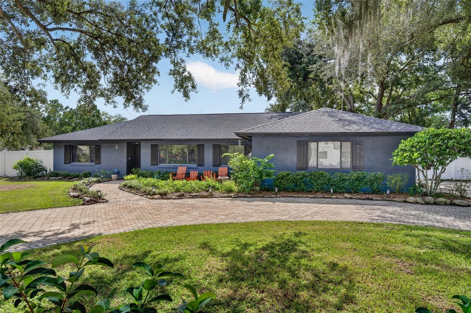 111 TARPON CIR