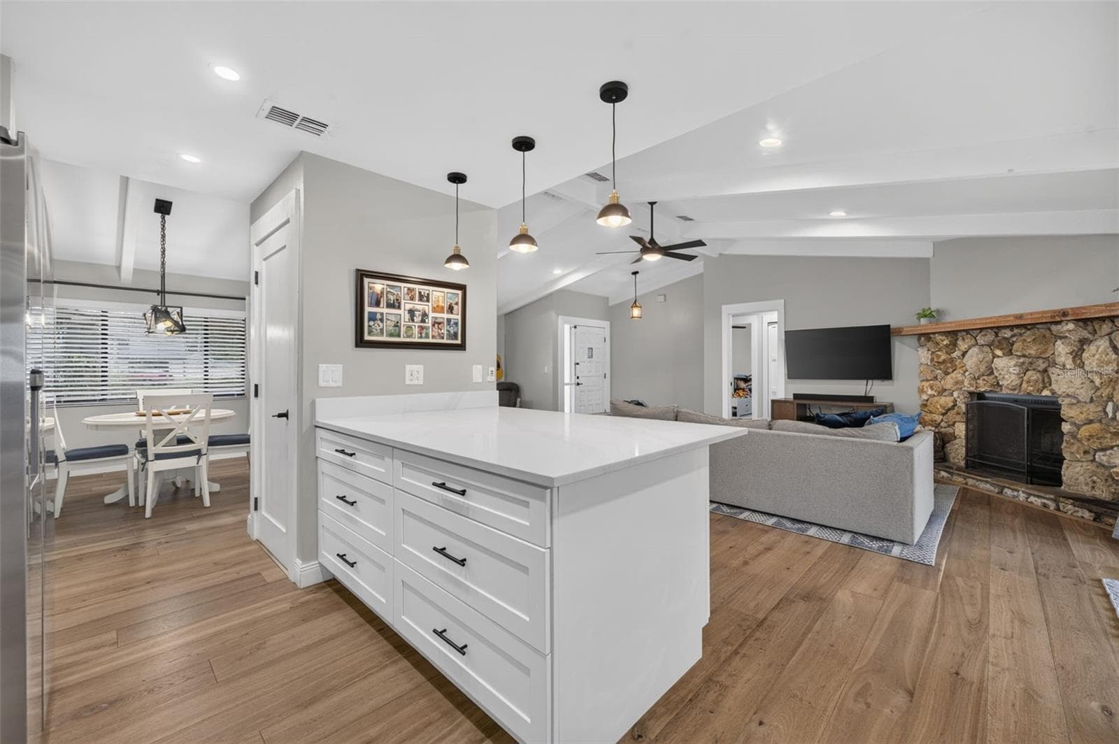 Single Family Residence at 111 TARPON CIR, WINTER SPRINGS, photo 14 of 34