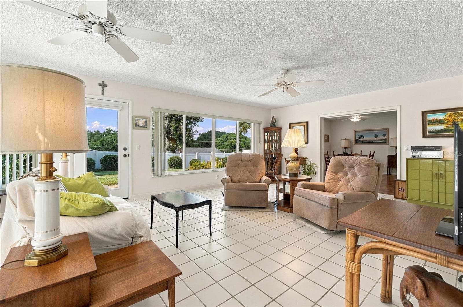 Single Family Residence at 241 VOLUSIA DR, WINTER HAVEN, photo 11 of 53