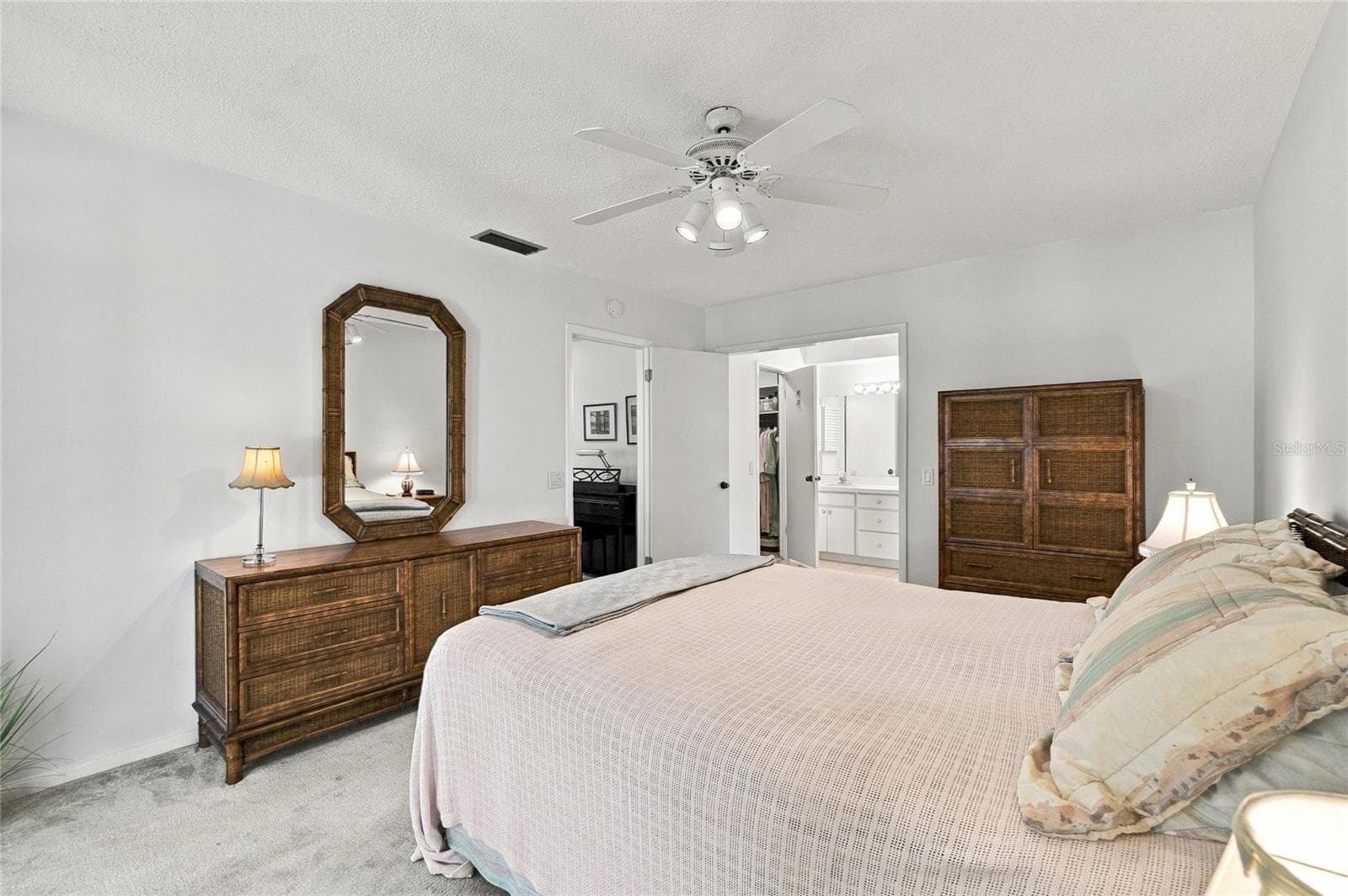 Single Family Residence at 241 VOLUSIA DR, WINTER HAVEN, photo 25 of 53