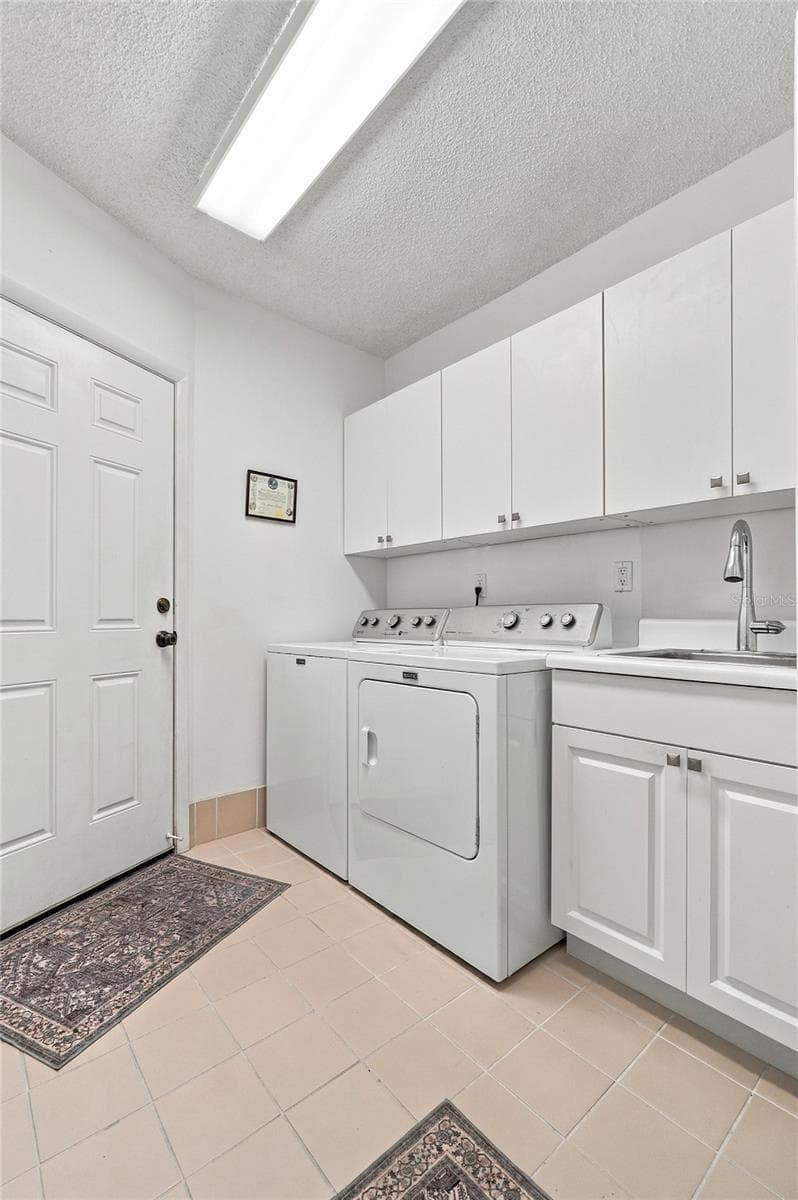 Single Family Residence at 241 VOLUSIA DR, WINTER HAVEN, photo 38 of 53