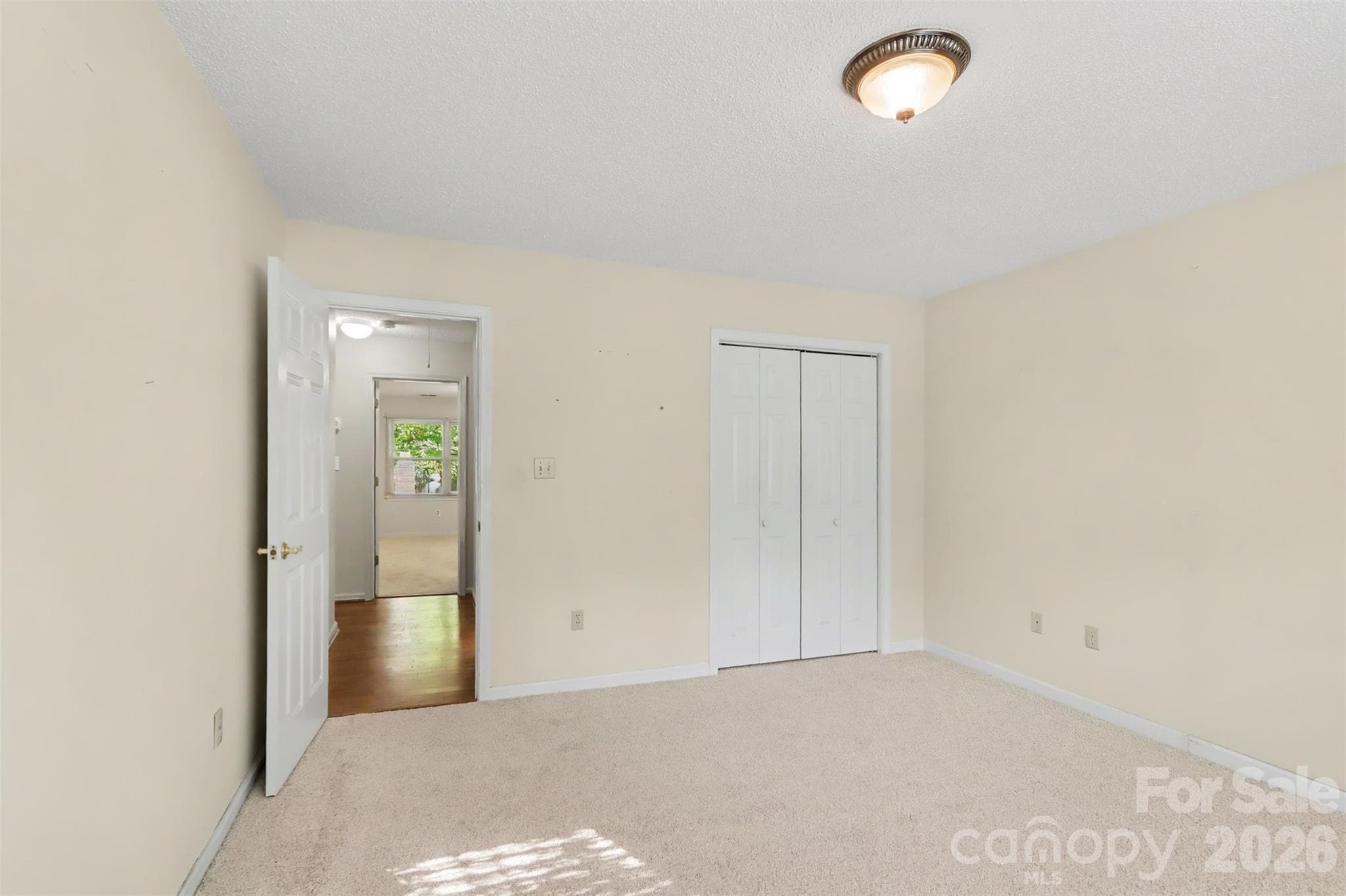 Townhouse at 8407 Coulwood Oak Lane, Charlotte, photo 21 of 24