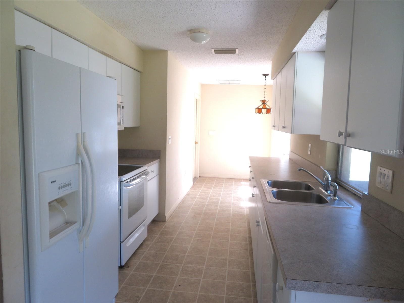 Kitchen - 18439 LAMONT AVE, PORT CHARLOTTE