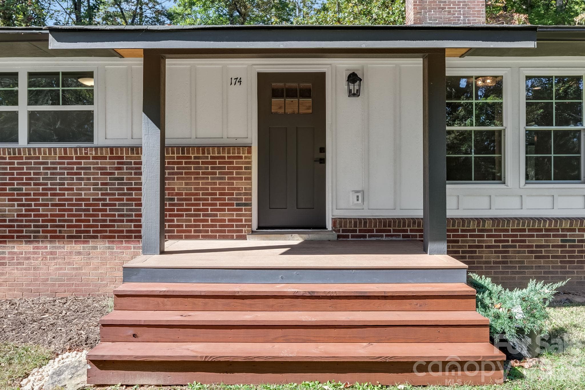 Single Family Residence at 174 Twisted Tree Lane, Horse Shoe, photo 2 of 32