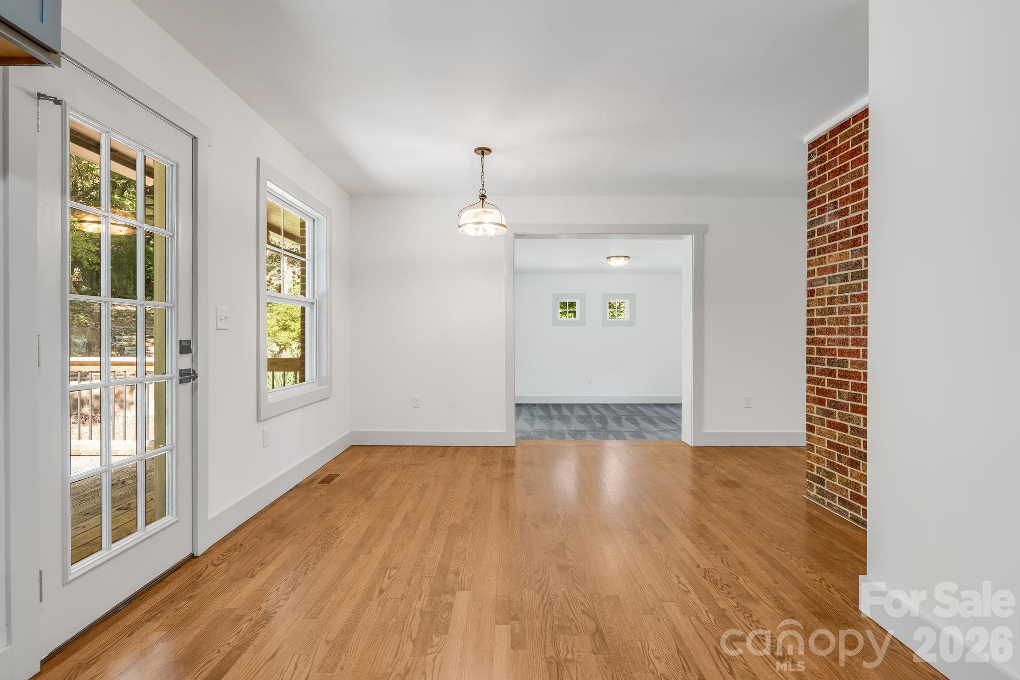 Single Family Residence at 174 Twisted Tree Lane, Horse Shoe, photo 14 of 32