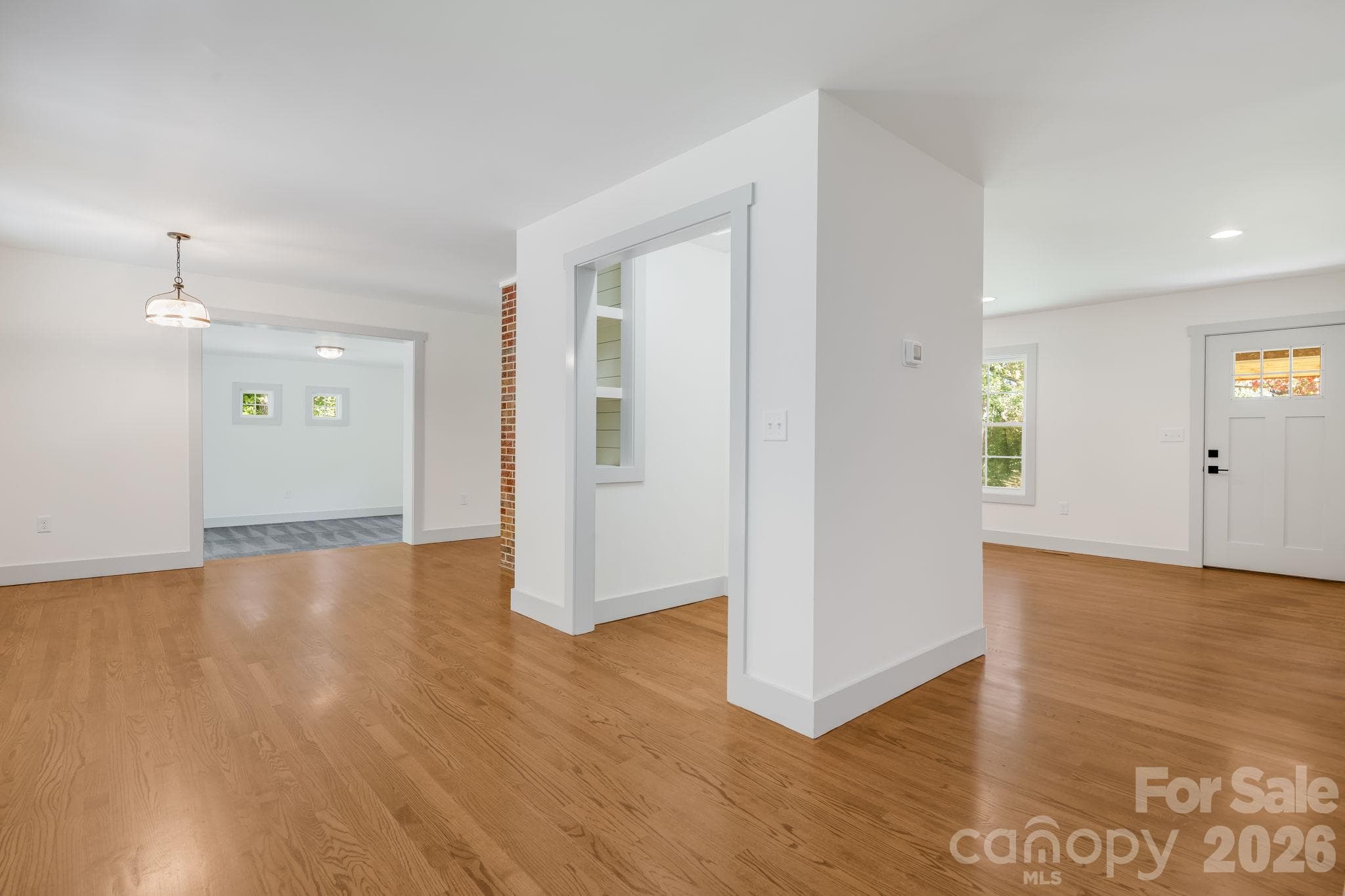 Single Family Residence at 174 Twisted Tree Lane, Horse Shoe, photo 15 of 32