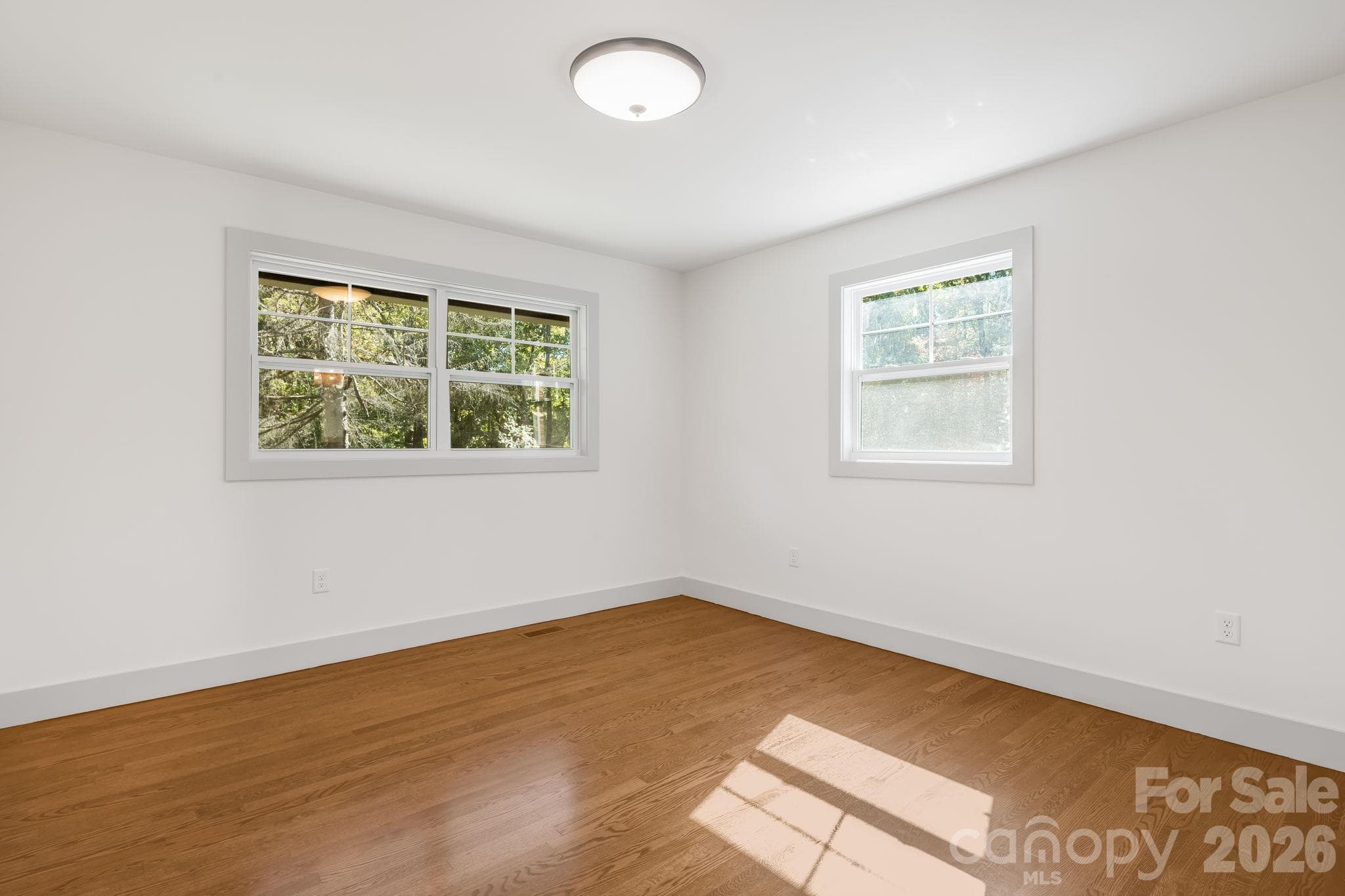 Single Family Residence at 174 Twisted Tree Lane, Horse Shoe, photo 16 of 32