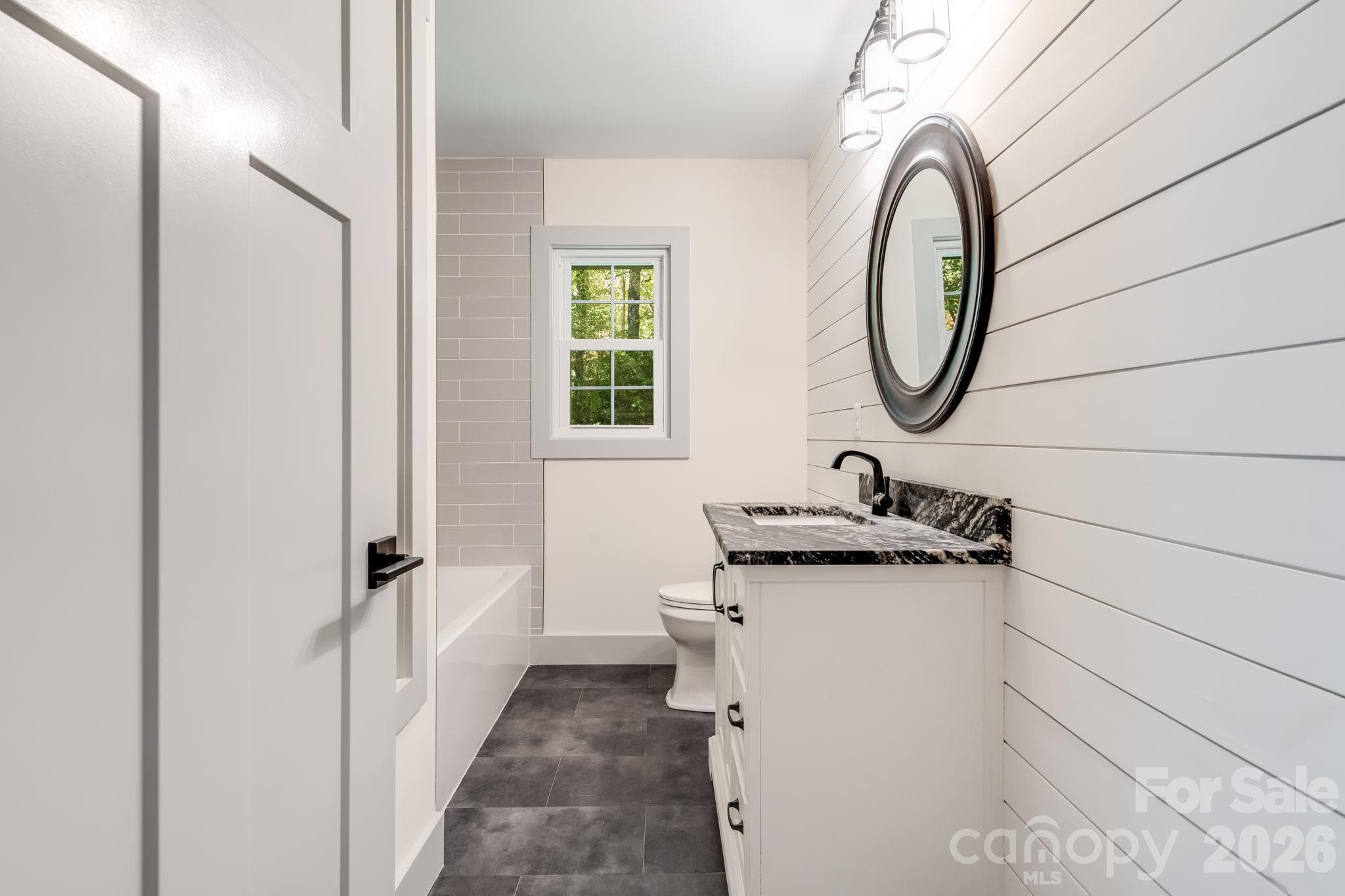 Single Family Residence at 174 Twisted Tree Lane, Horse Shoe, photo 18 of 32