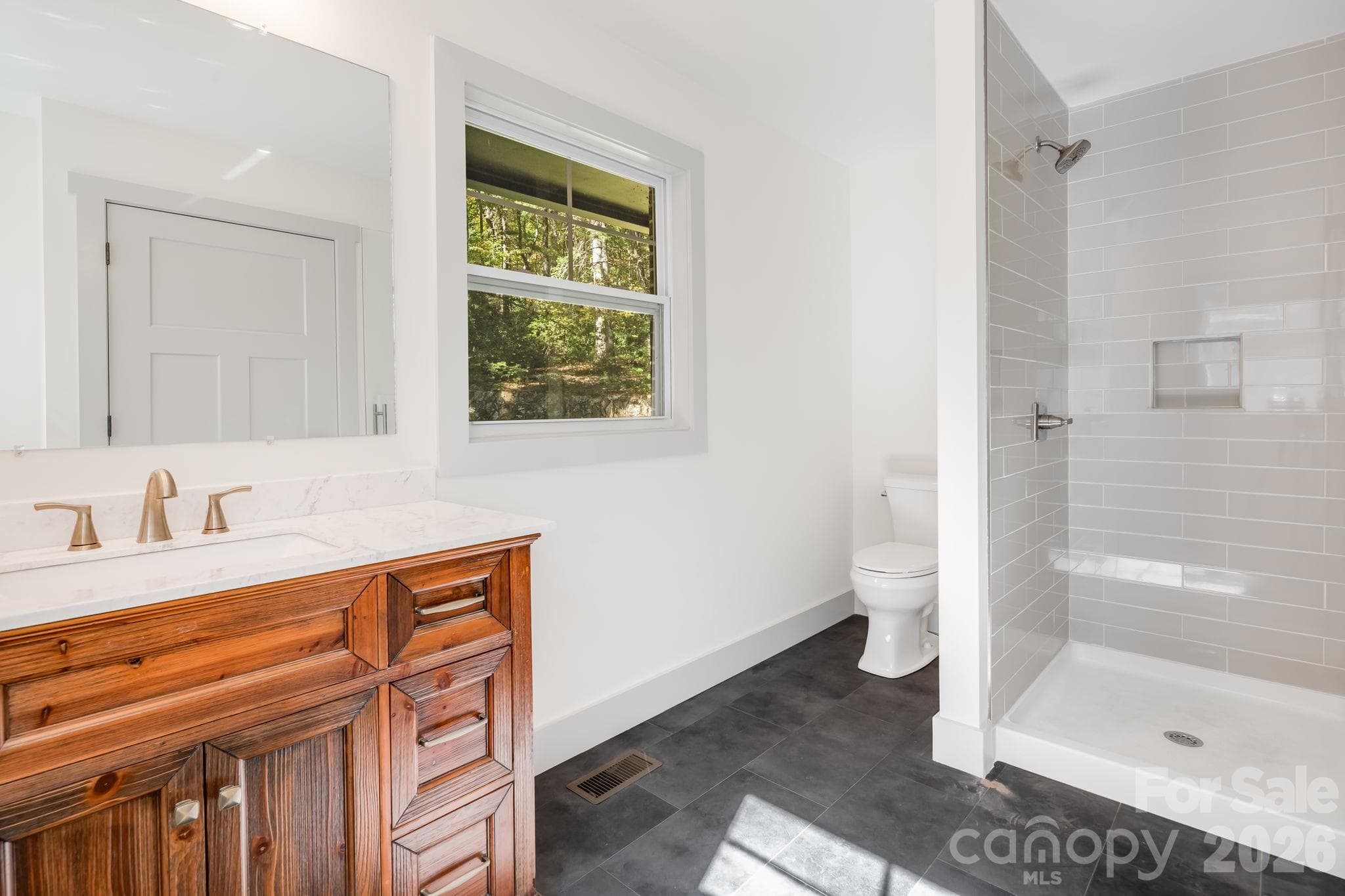 Single Family Residence at 174 Twisted Tree Lane, Horse Shoe, photo 22 of 32