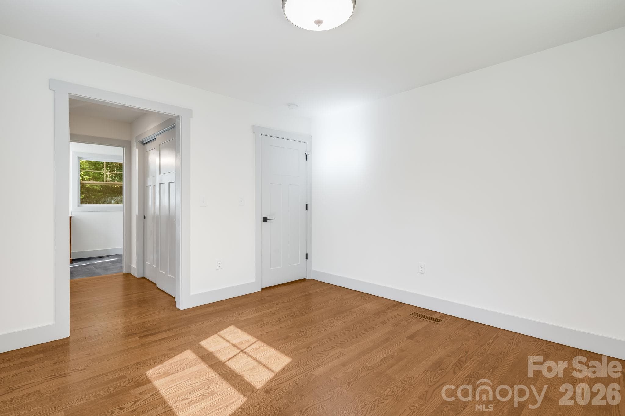 Single Family Residence at 174 Twisted Tree Lane, Horse Shoe, photo 23 of 32